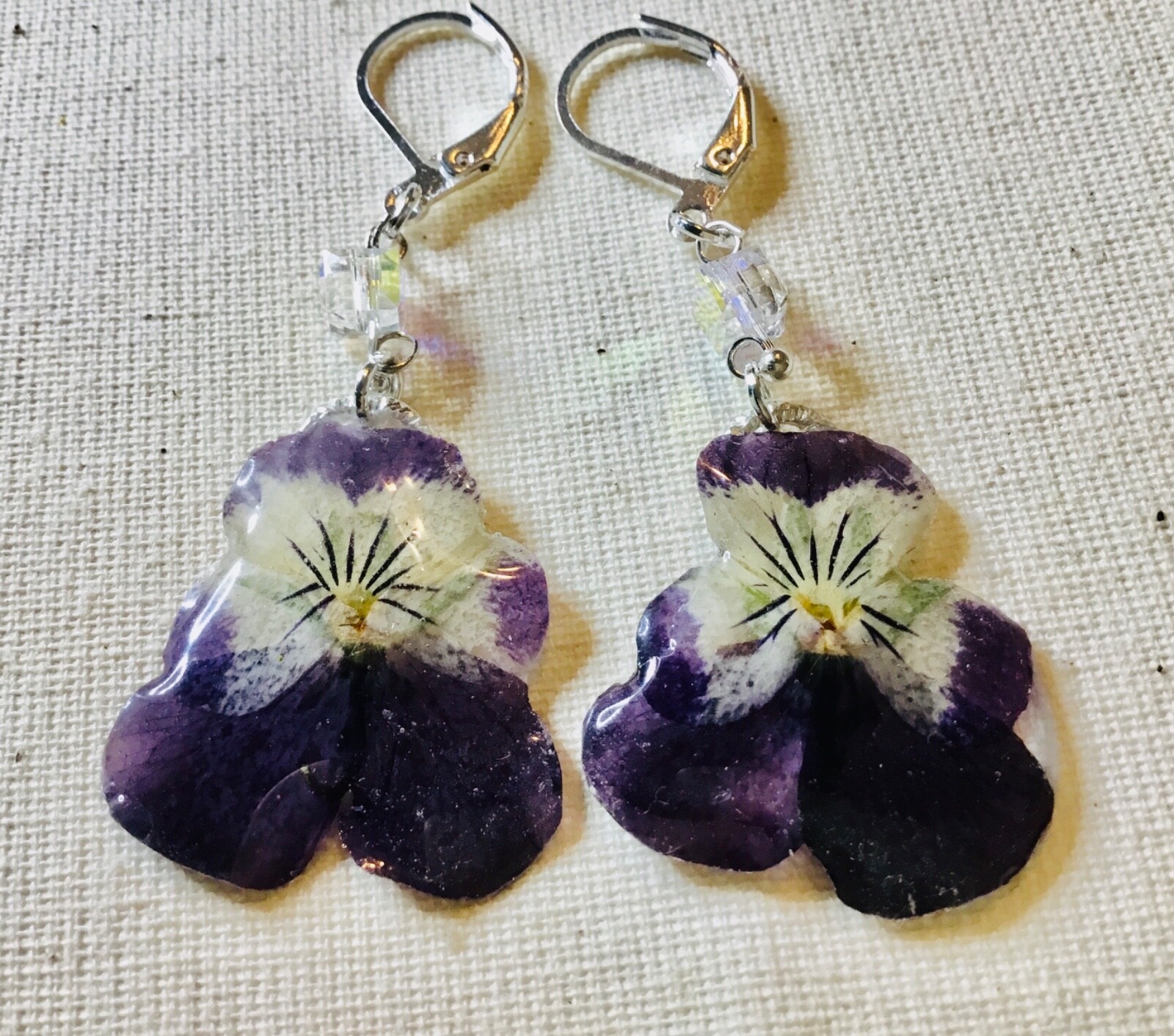 Violet Whispers – Botanical Viola Flower Jewelry Set | Handmade Bracelet