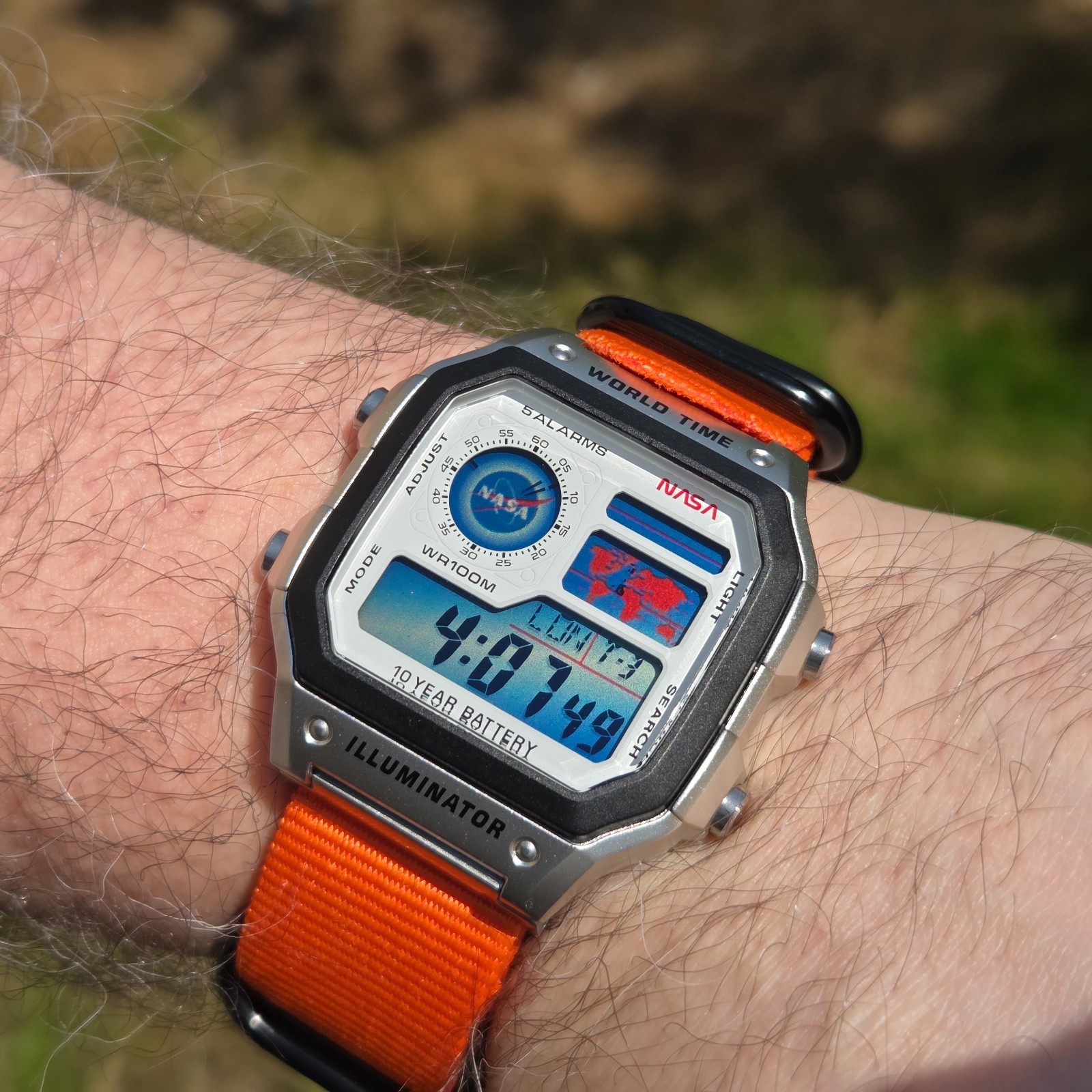 New Casio Royale AE1200 Mod – NASA Royale (Gradient Hydromod)