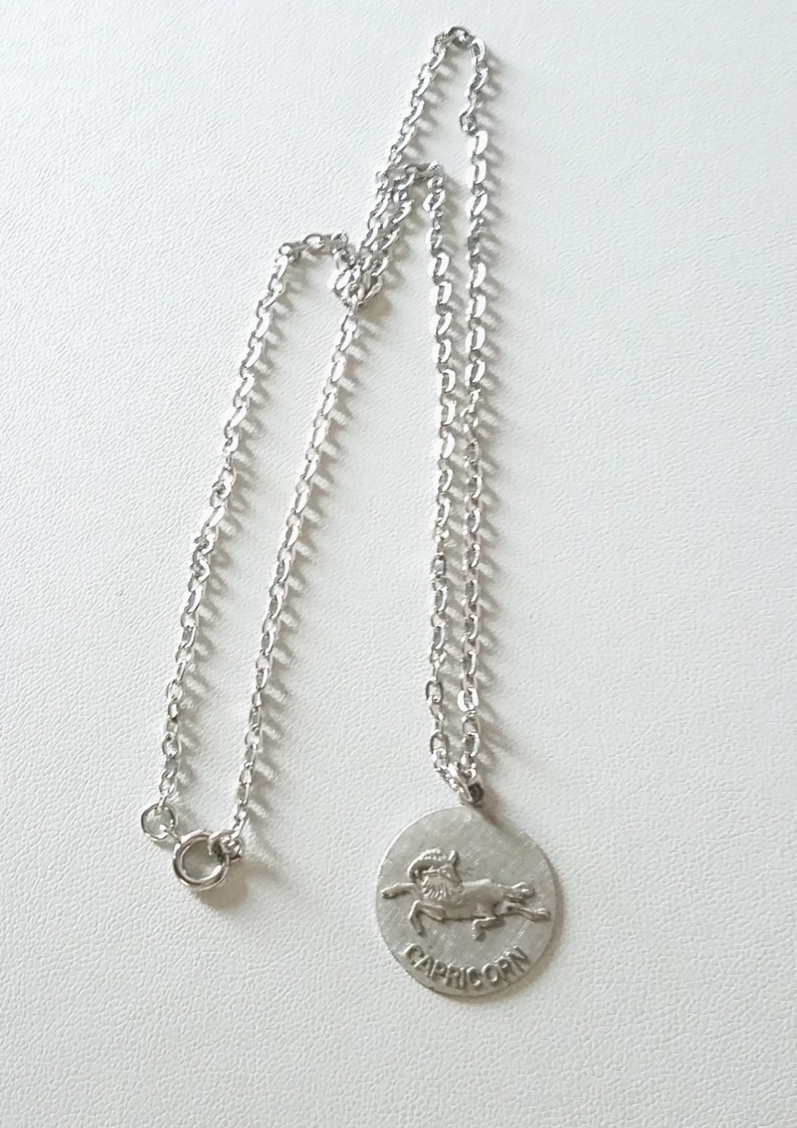 Vintage Zodiac “CAPRICORN” Pendant 18″ Chain Silver Tone Necklace