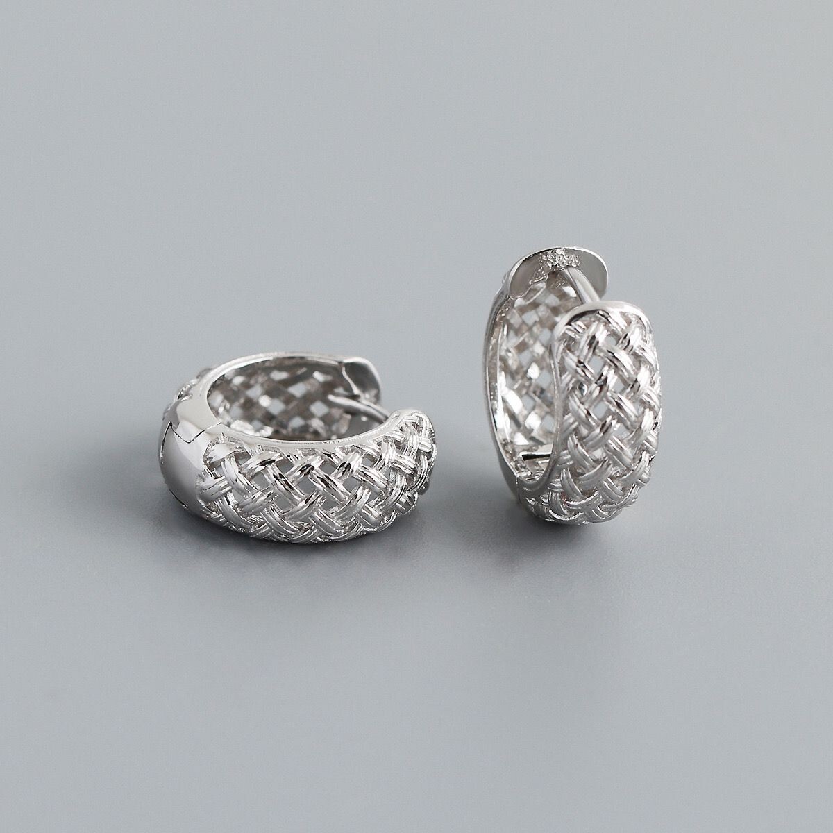 Woman REAL S925 Sterling Silver Huggie Hoop Braided Earring Stud