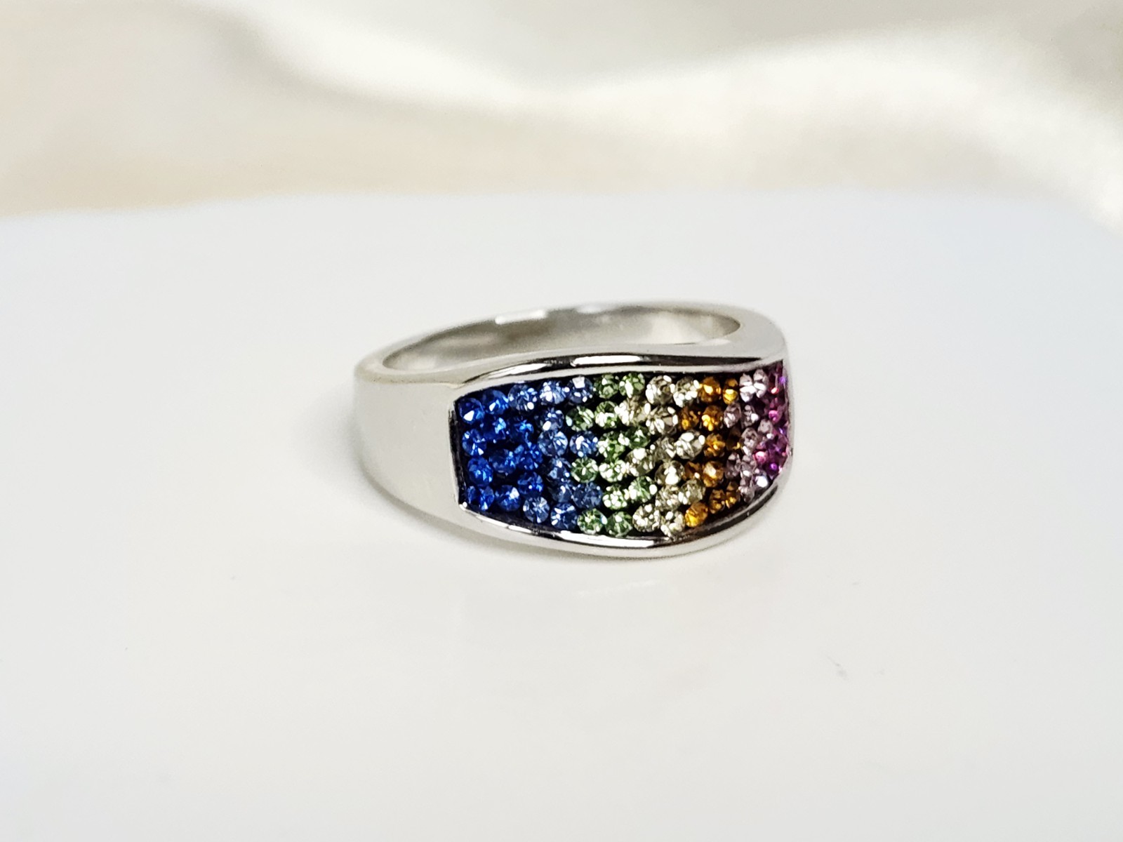 ATI BR CH Rainbow Crystal Silver Tone Wide Band Ladies Ring – Sz 6.75