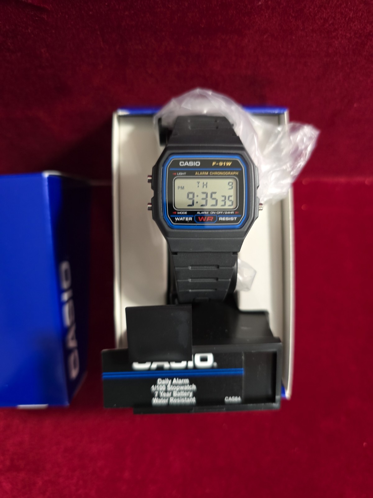 Casio Men’s Watch Classic Alarm Chrono Digital Dial Black Resin Strap F91W-1