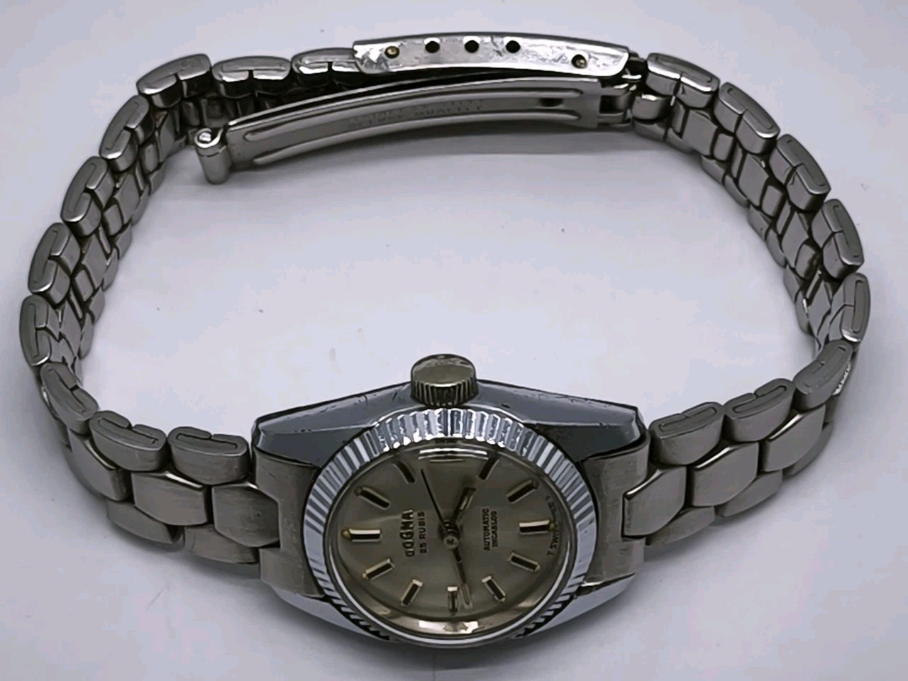 Vtg 1970s Dogma Deluxe Automatic Steel Bracelet 22mm Ladies Watch Cal ETA 2551