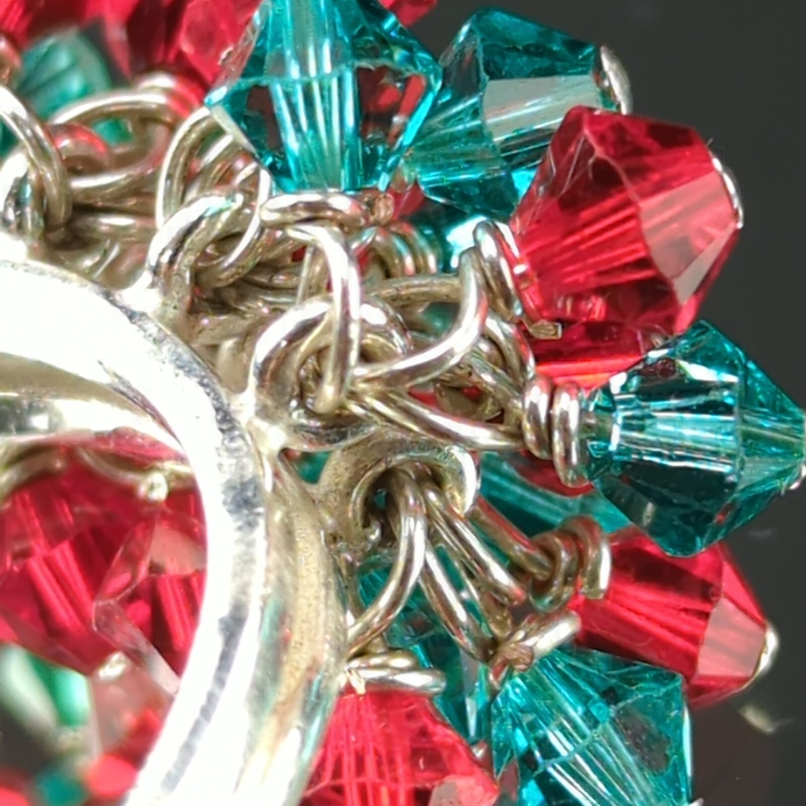 Vintage 925 Sterling Silver Split Ring Colorful Red Teal Plastic Bead – Size 7.5