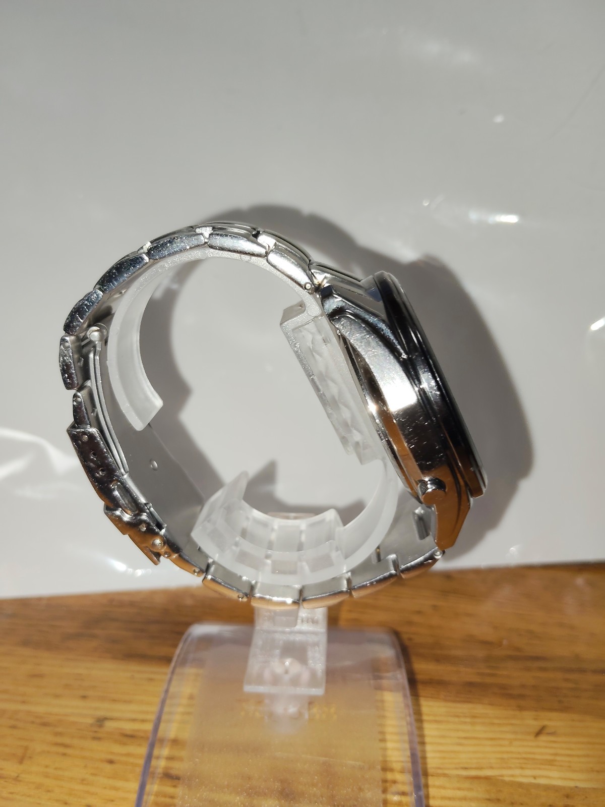 Casio Edifice EFR-501 Chronograph Silver Dial Men’s Watch – New Battery / Tested