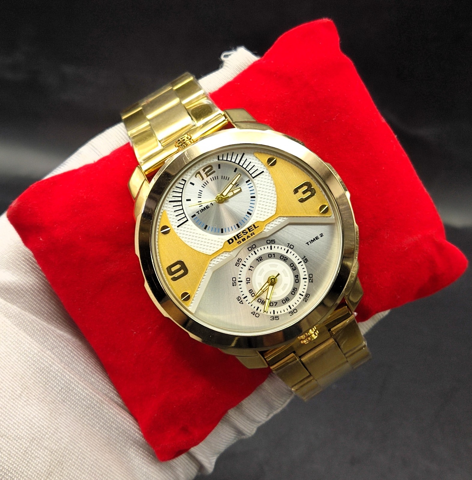 #Refurbished Diesel Only The Brave 5 Bar Dual Time Analog Men’s Wrist Watch