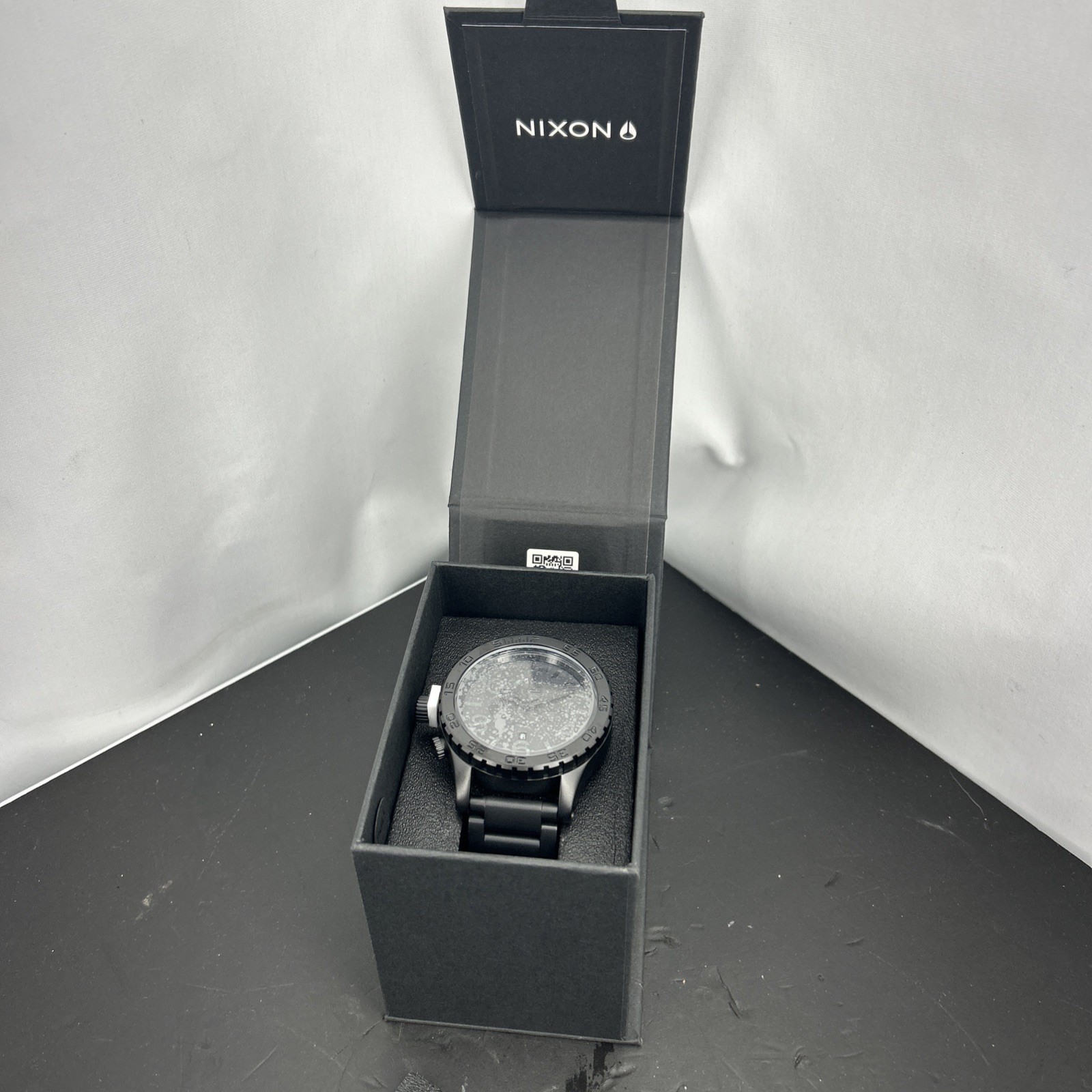 NIXON 51-30 Chrono A1389-3086-00 Matte Black Man’s Watch 51mm