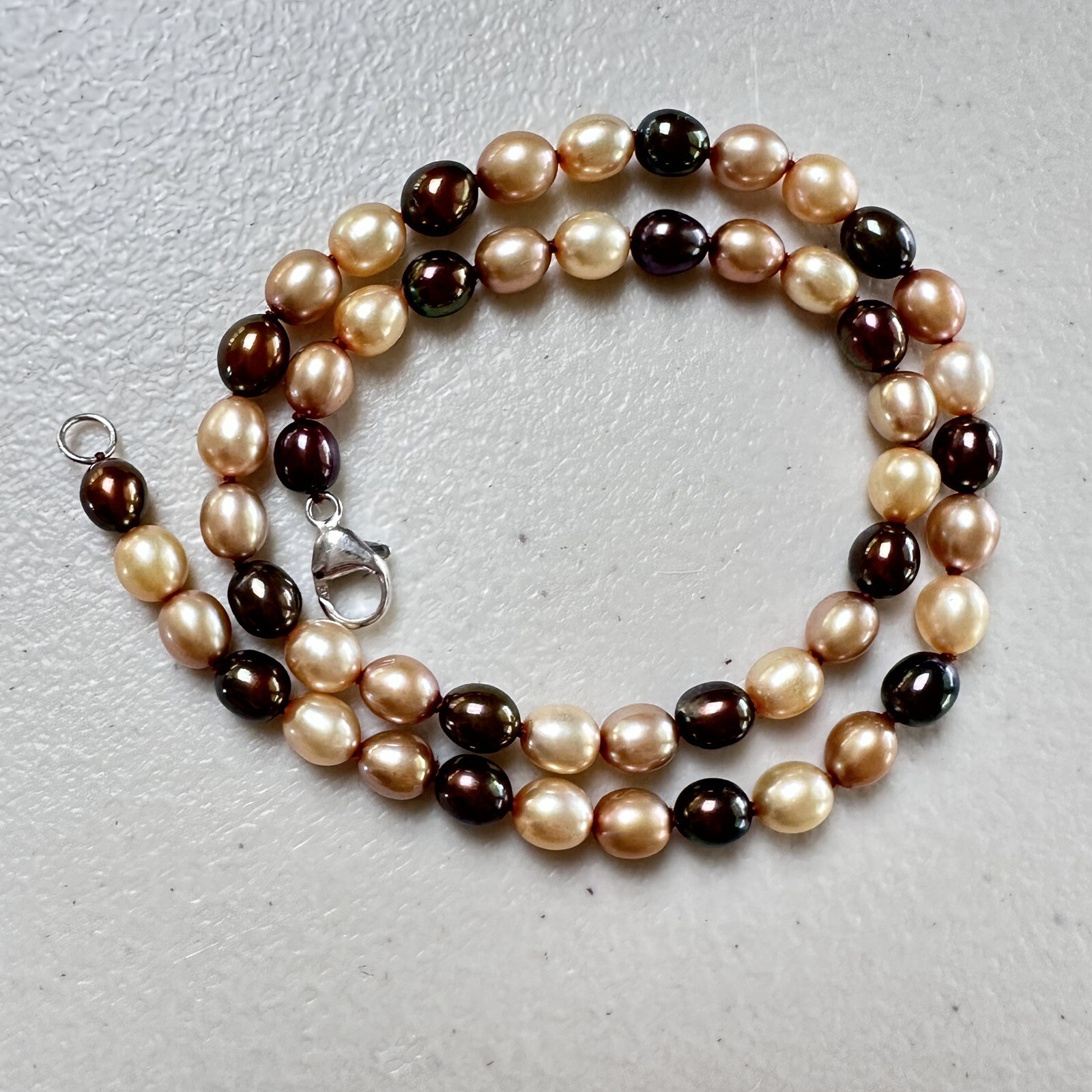 HONORA PEARL NECKLACE GOLDEN BROWN CREAM CHAMPAGNE WINE Chocolate Multicolor