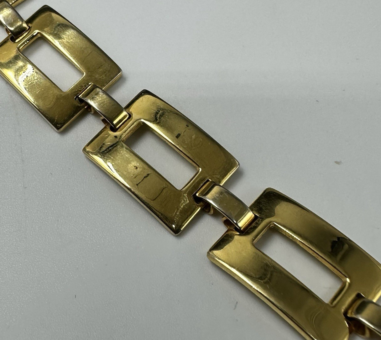 Vintage Bracelet Gold Tone Rectangle Links Fold Over Clasp Statement 7.5 Inch