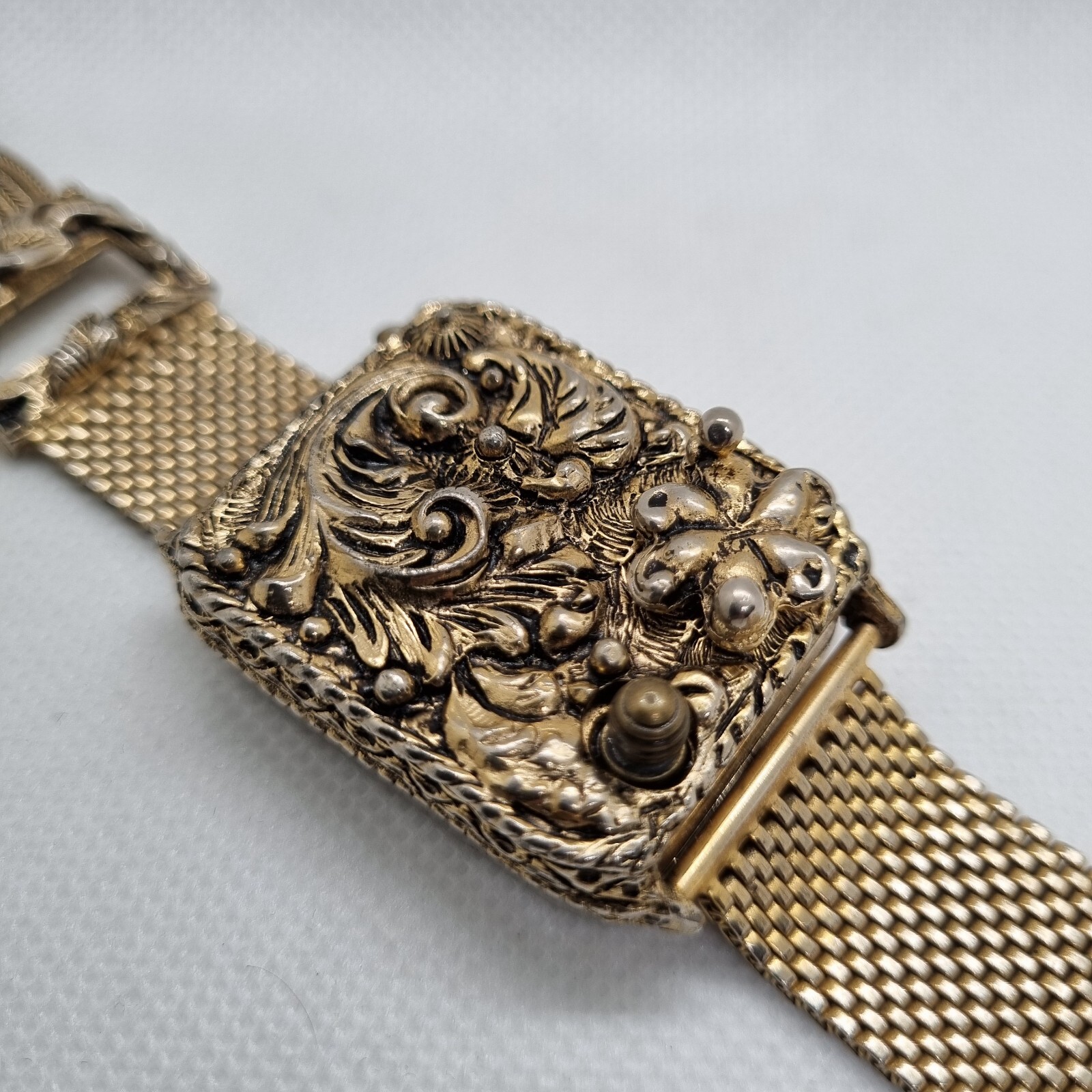 Rare Vintage Victorian Music Box tassel bracelet Swiss movement