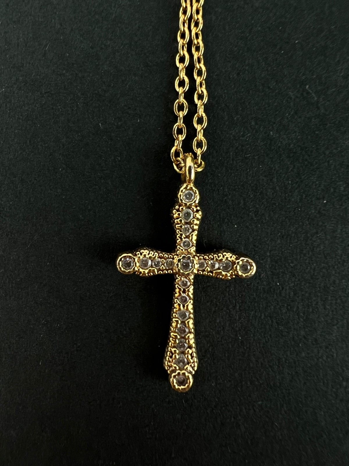 Fashion 3 Necklaces Lot Chains Gold Tone 3 Crosses 1 Bar Pendant Layering Set