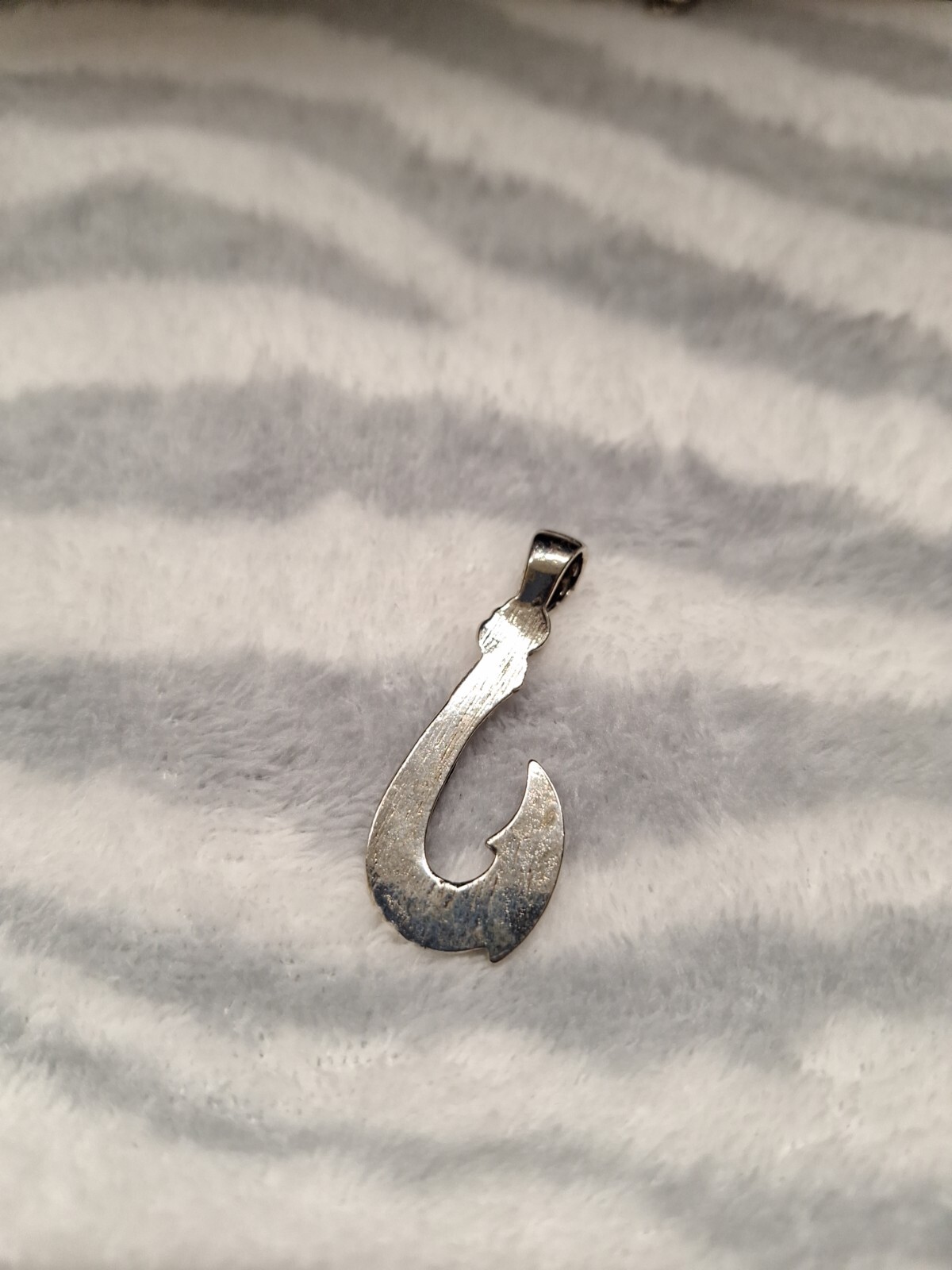 Men’s Hawaiian Fishing Hook Pendant Necklace, Men’s Fashion Jewelry Stainless…