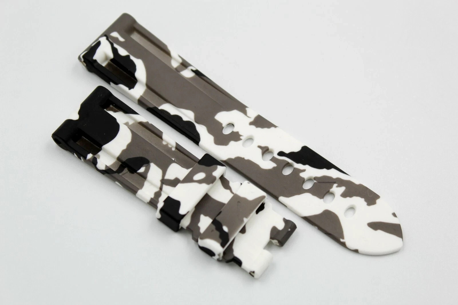 White Camouflage Sport Waterproof Silicone Strap Various Sizes New