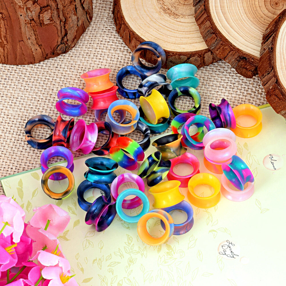 2PCS Colorful Thin Silicone Ear Gauges Soft Ear Plugs Ear Skins Tunnels Earrings