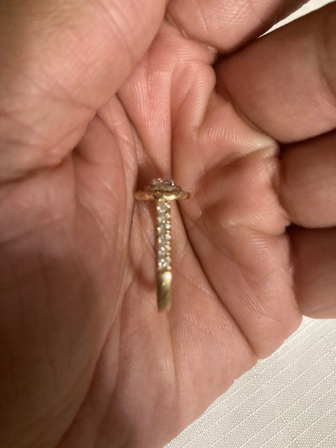 1 CTTW Diamond Engagement Ring 14K Yellow Gold Oval Halo Size 7 Zales