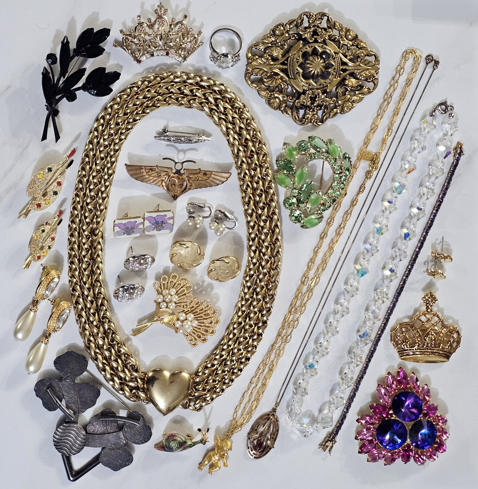 Vintage Estate Jewelry Lot. Joan Rivers, Trifari, JBK, Kirks Folly, Etc