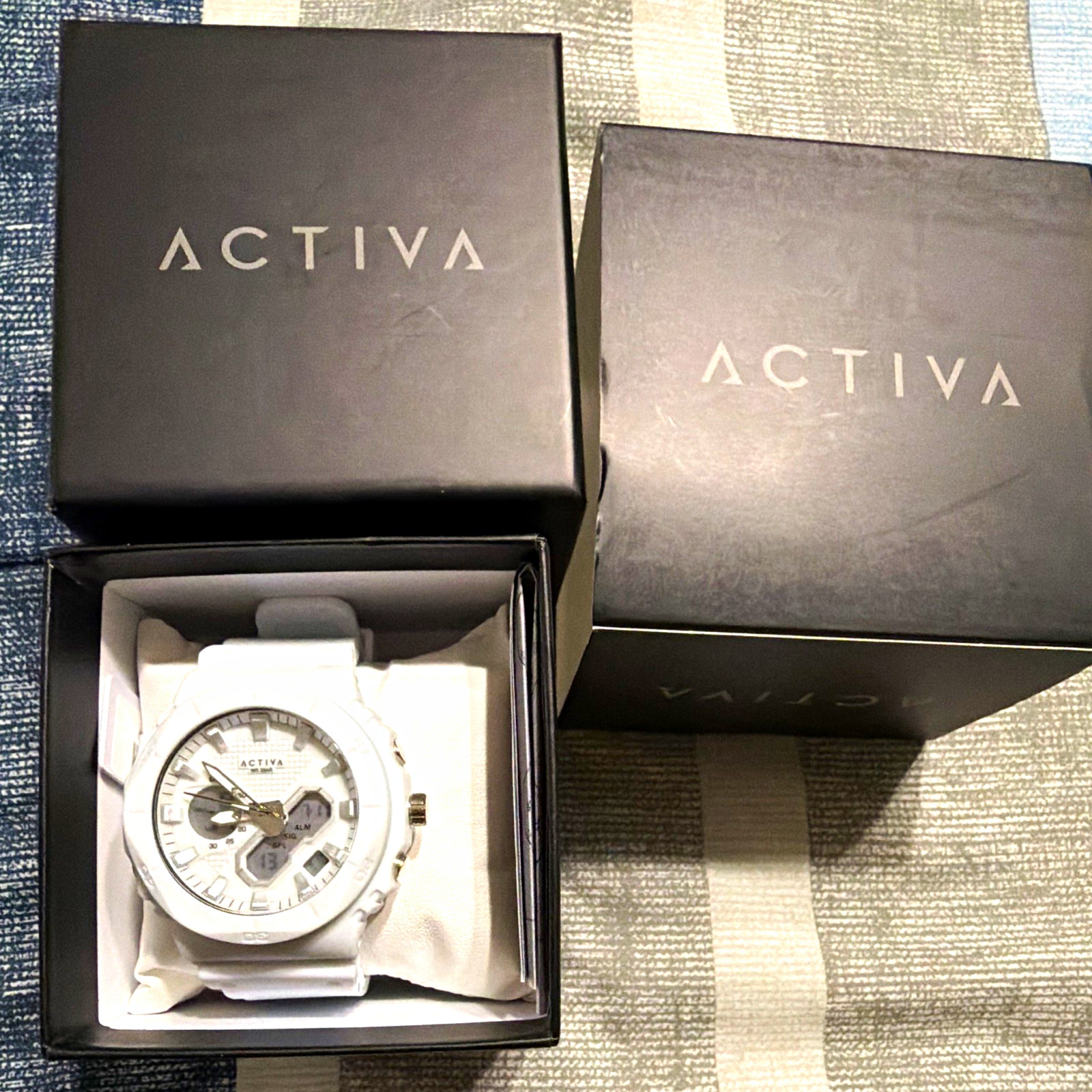 Activa ACW8120 Quartz Analog-Digital White Sport Watch 30m Alarm Date w/ Box