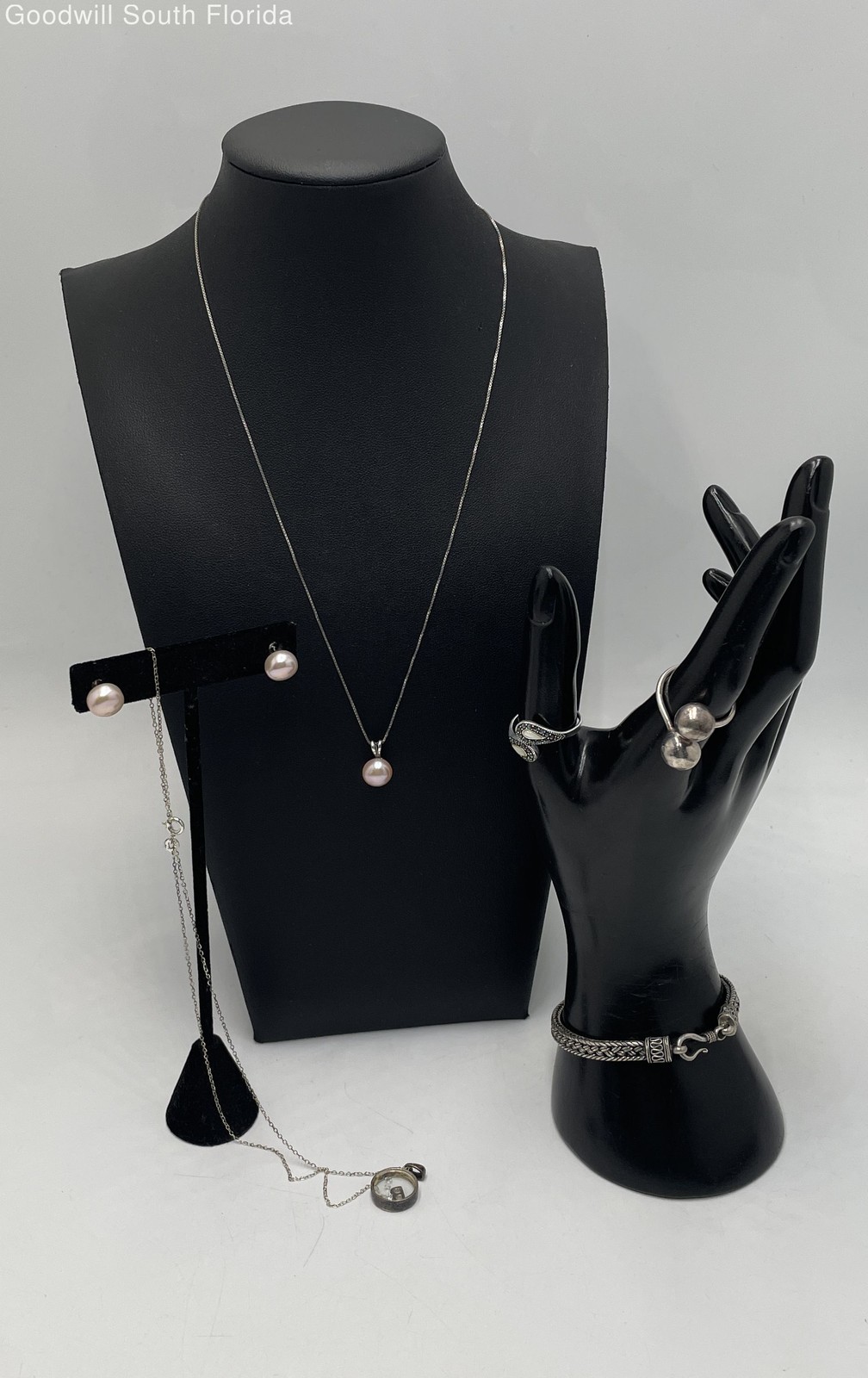 Silver Stamped/Unstamped Chain-Pendant-Bracelet-Earrings-Ring (6Pcs)Weight30.2gr
