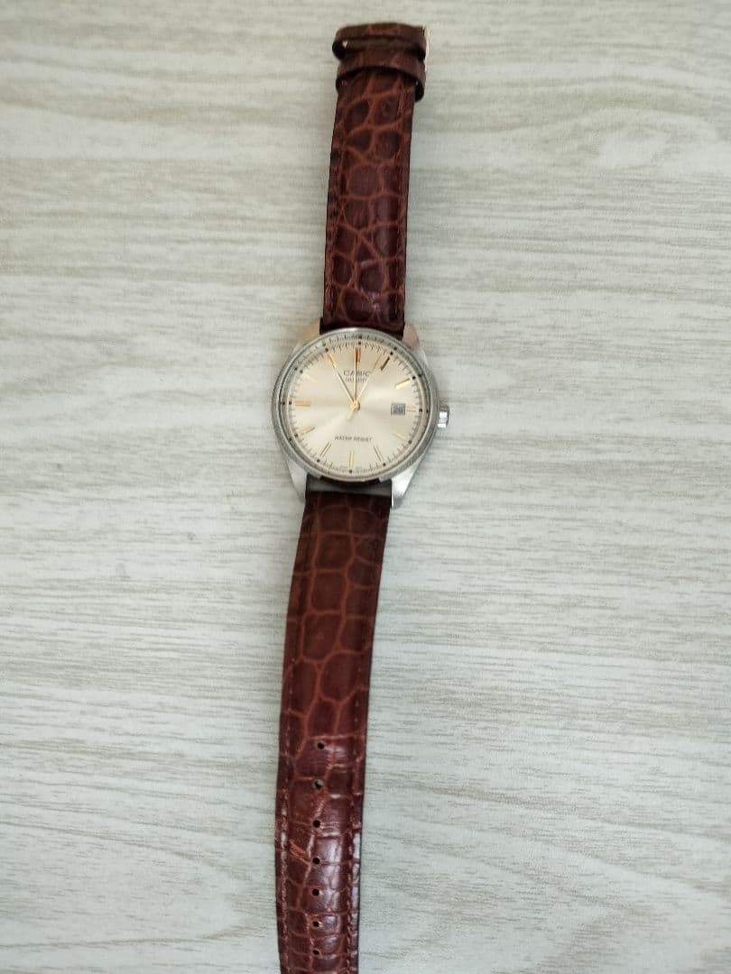 MTP-1175E-9AJH Brown x Gold?