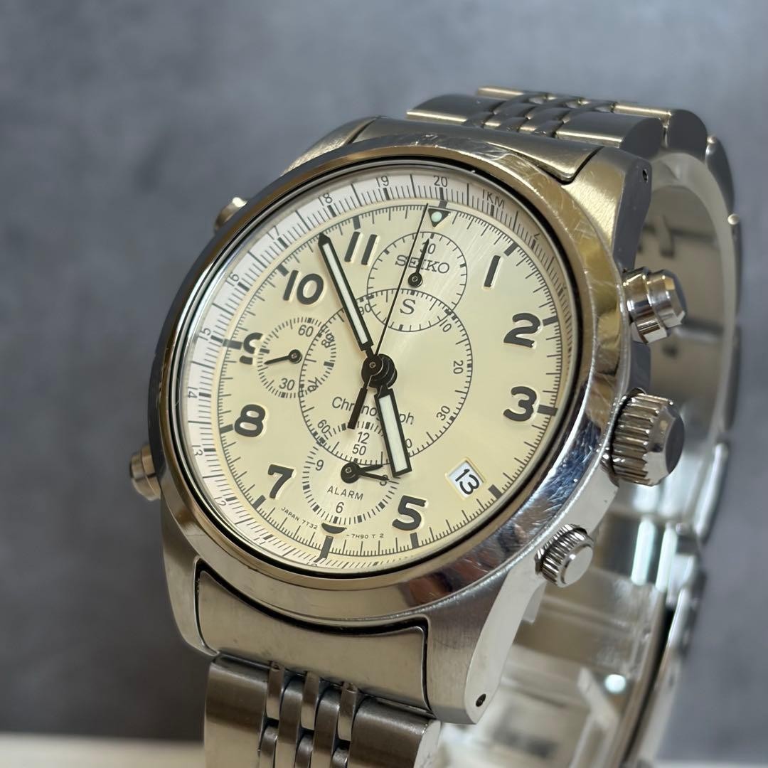 SEIKO SUS 7T32-7E90 chronograph wristwatch working condition