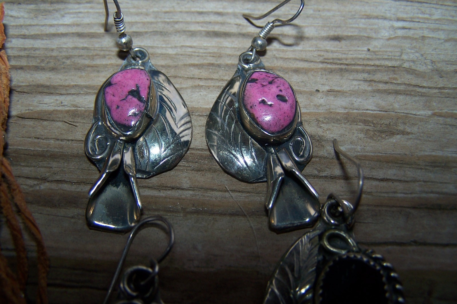 Southwestern Nickle Silver Stone Fetish Feather Squash Blossom Earrings Lot of 6