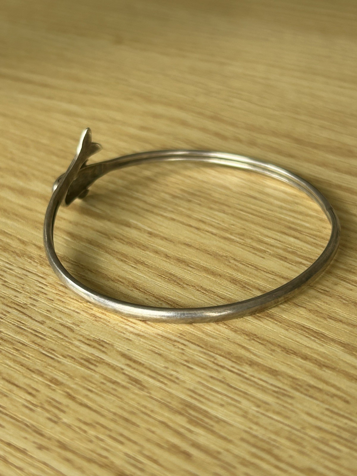 Vintage 925 Sterling Silver Dolphin Wrap Around Bypass Cuff Bracelet 9”