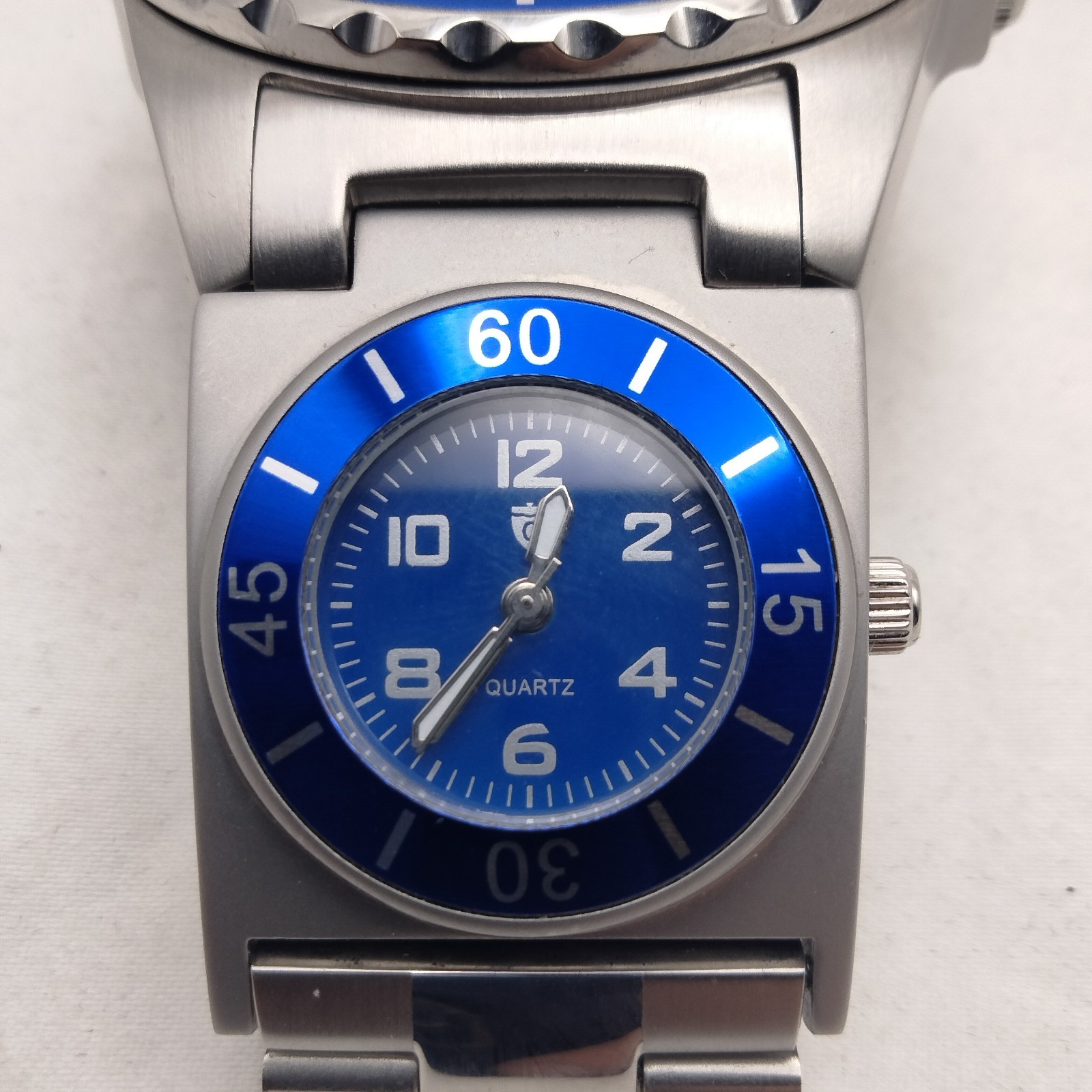 Croton Model CA301150SSBL Dual Time Automatic/Quartz Watch With Box.