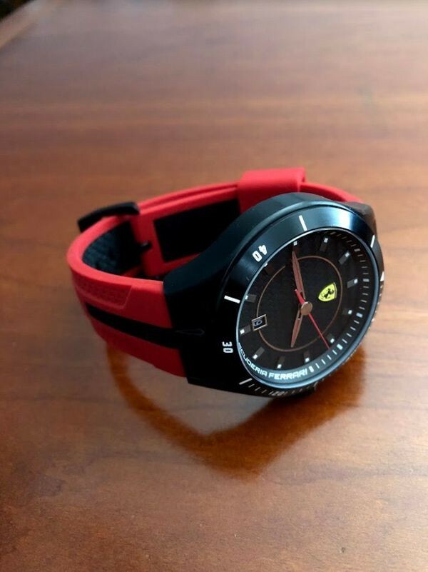 Ferrari Scuderia Race Day Silicone Red/Black Men’s 44mm Watch SF.03.1.34.0055 