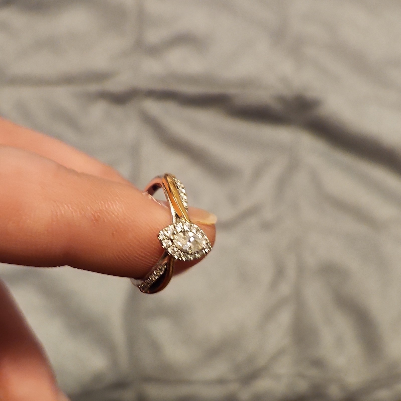 White Marquise Diamond Yellow Gold Band Fine Ring Prong Setting Colorless Stone