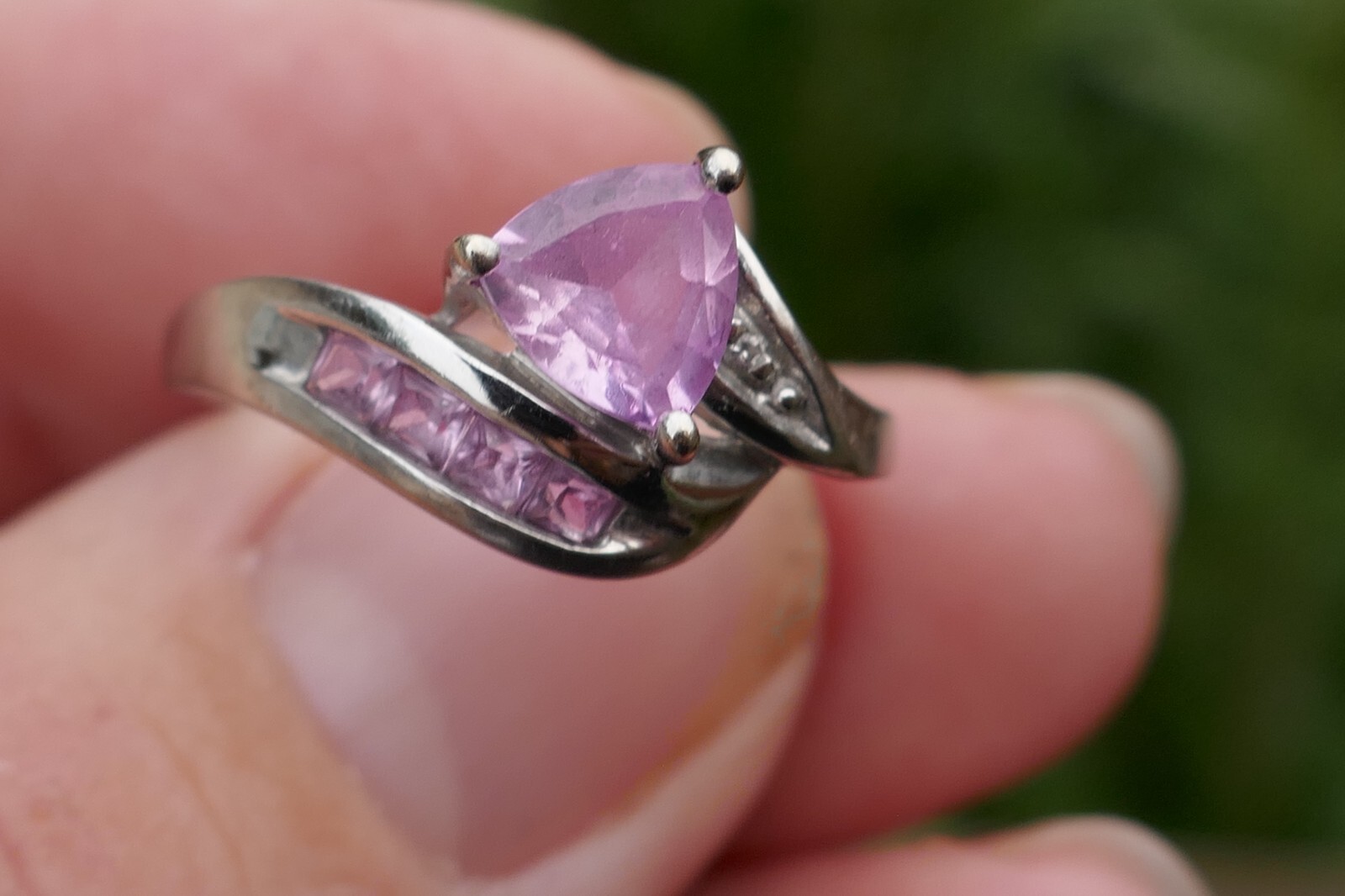 Vintage 10k White Gold Pink Sapphire & Diamond Accent Ring – Size 6.75