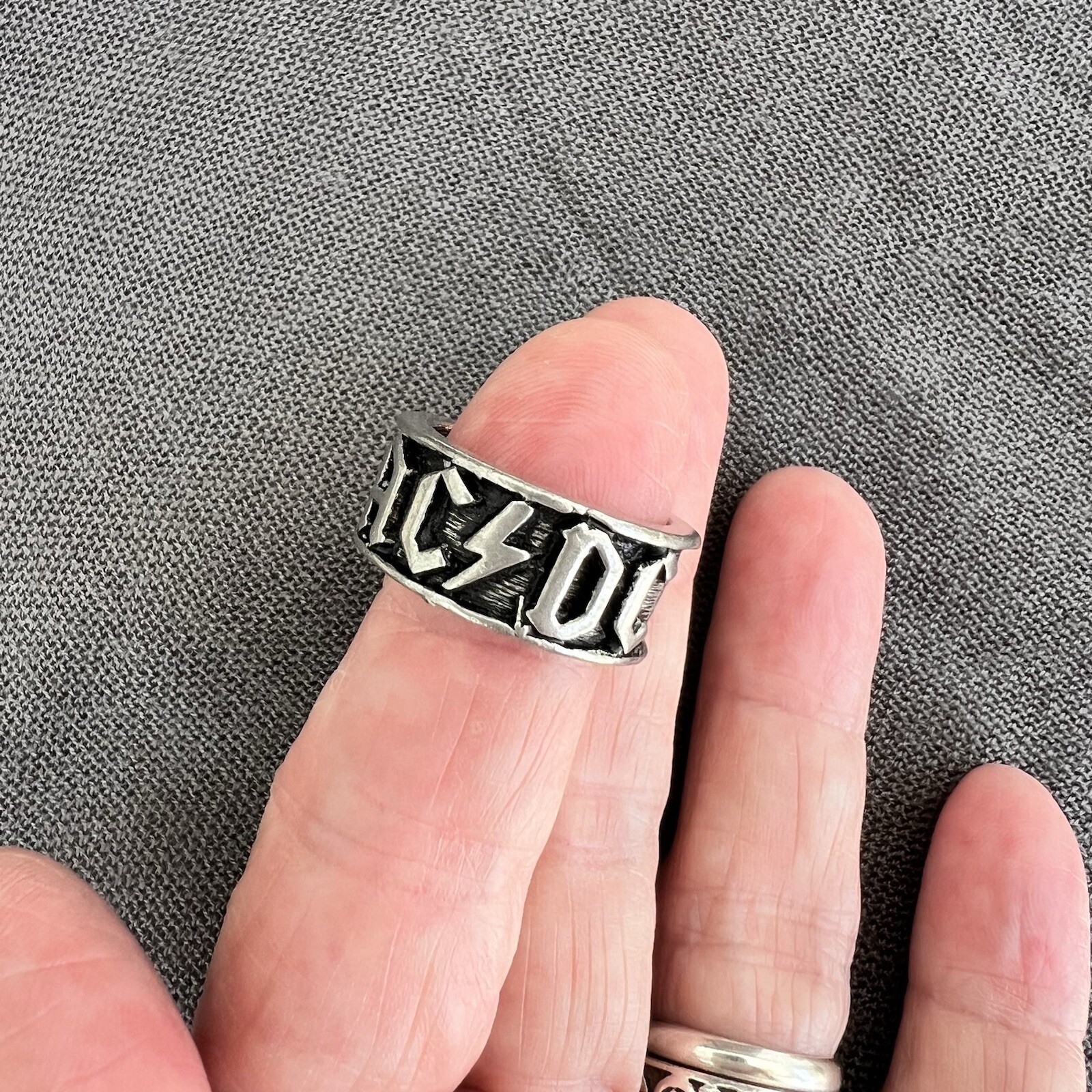 Pick Ring Incubus Offspring Sublime Pantera ACDC Social Distortion Metall