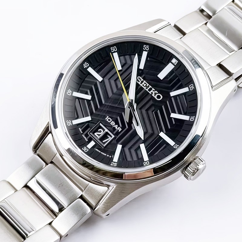 Seiko Essentials SUR535 Men’s Watch Black Quartz Textured Dial 39.5mm New