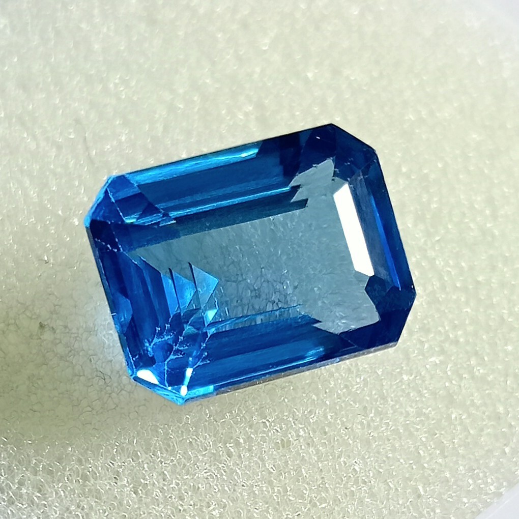 A++ London Blue Topaz Natural 14-15 Ct Radiant Cut Loose EGL Certified Gemstone