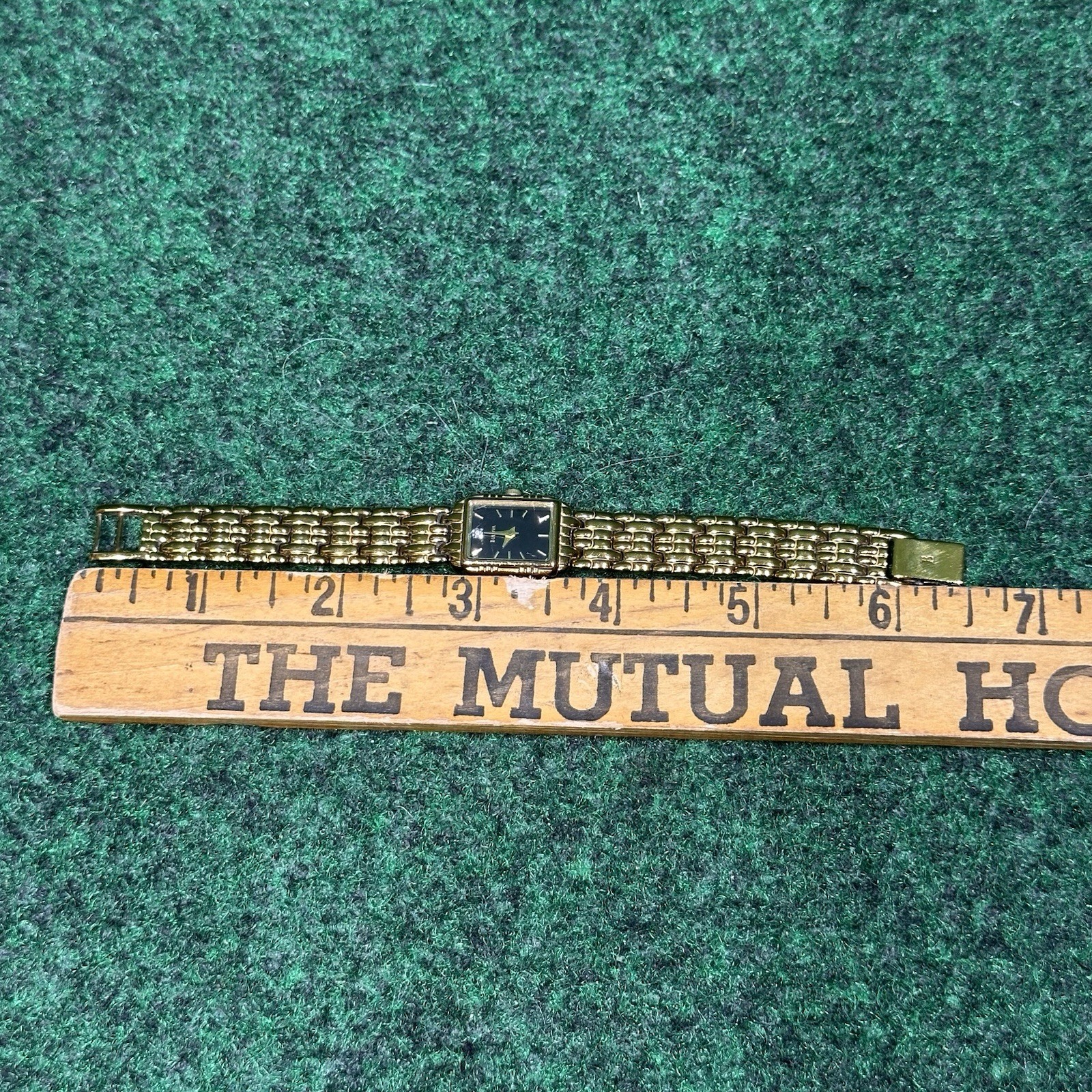 Vintage BULOVA Tank T8 Quartz NOT RUNNING
