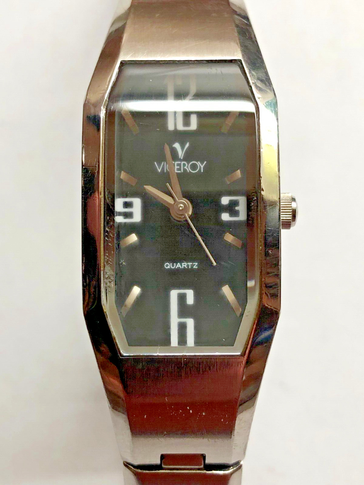 Viceroy Ladies Stainless Steel Quartz Watch 47188 – Used Condition.