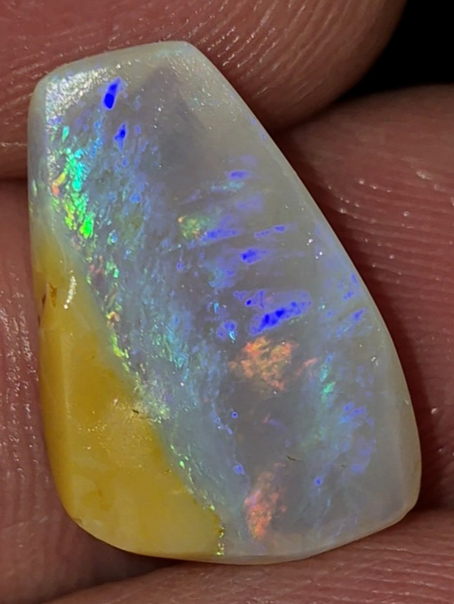 Australian Opal Rub 7.40 Carat Amazing Colors Red Green Orange Yellow Blue