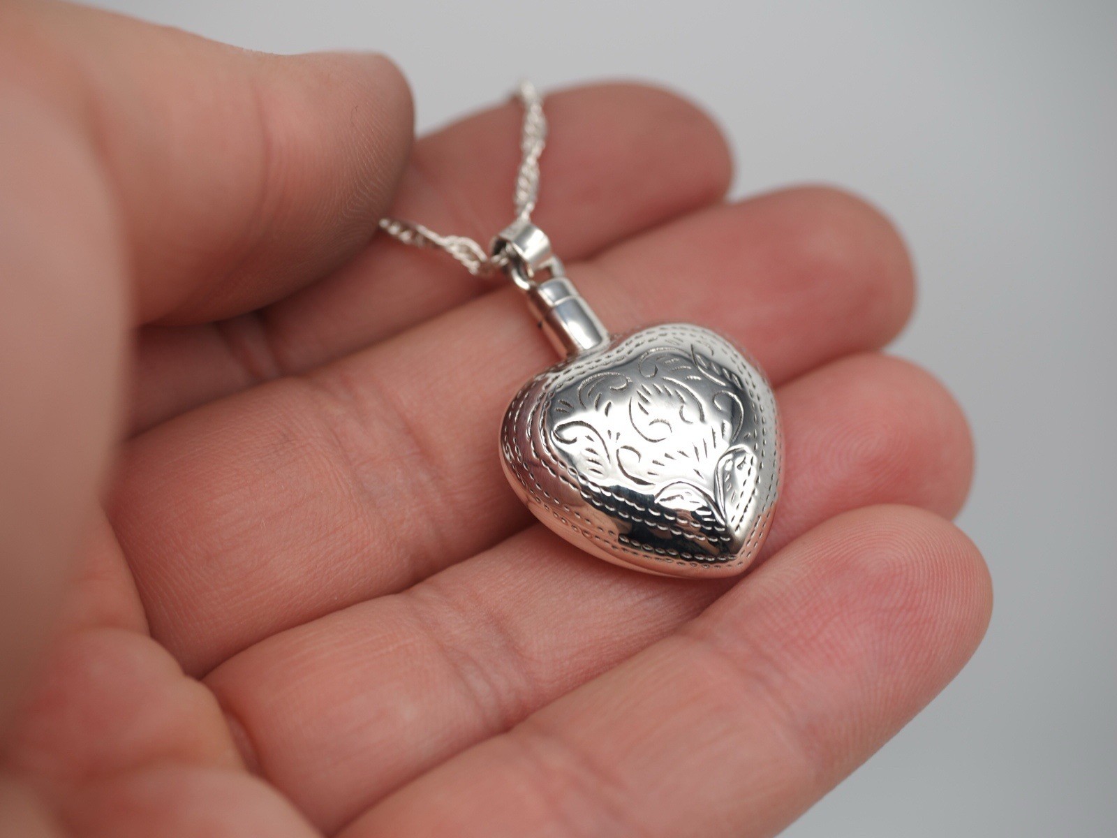 Etched Heart 925 Sterling Silver Cremation Keepsake Pendant Memorial