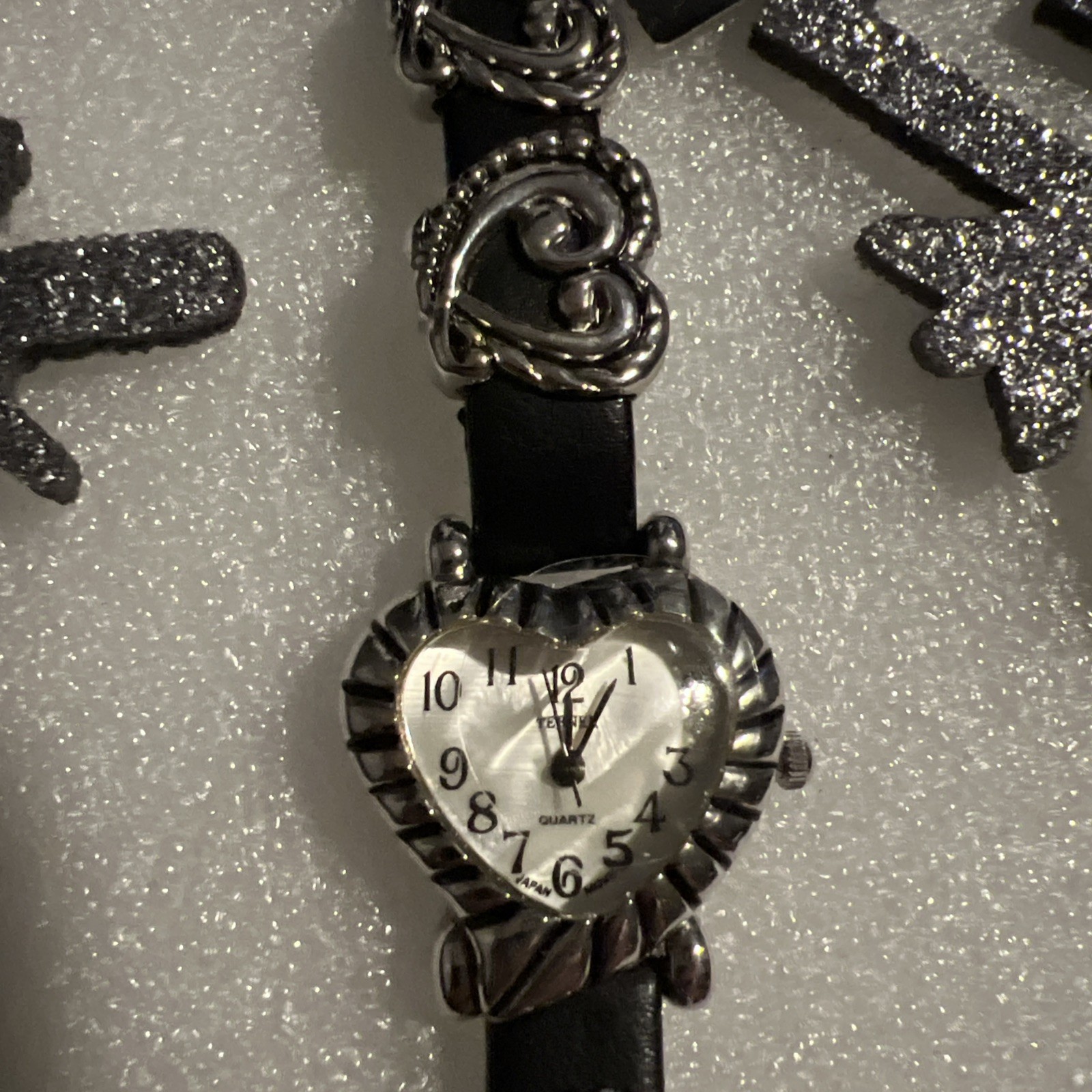 New W/ Tags Heart Shape Black & Silver Bijoux Terner Women’s Watch Needs Battery