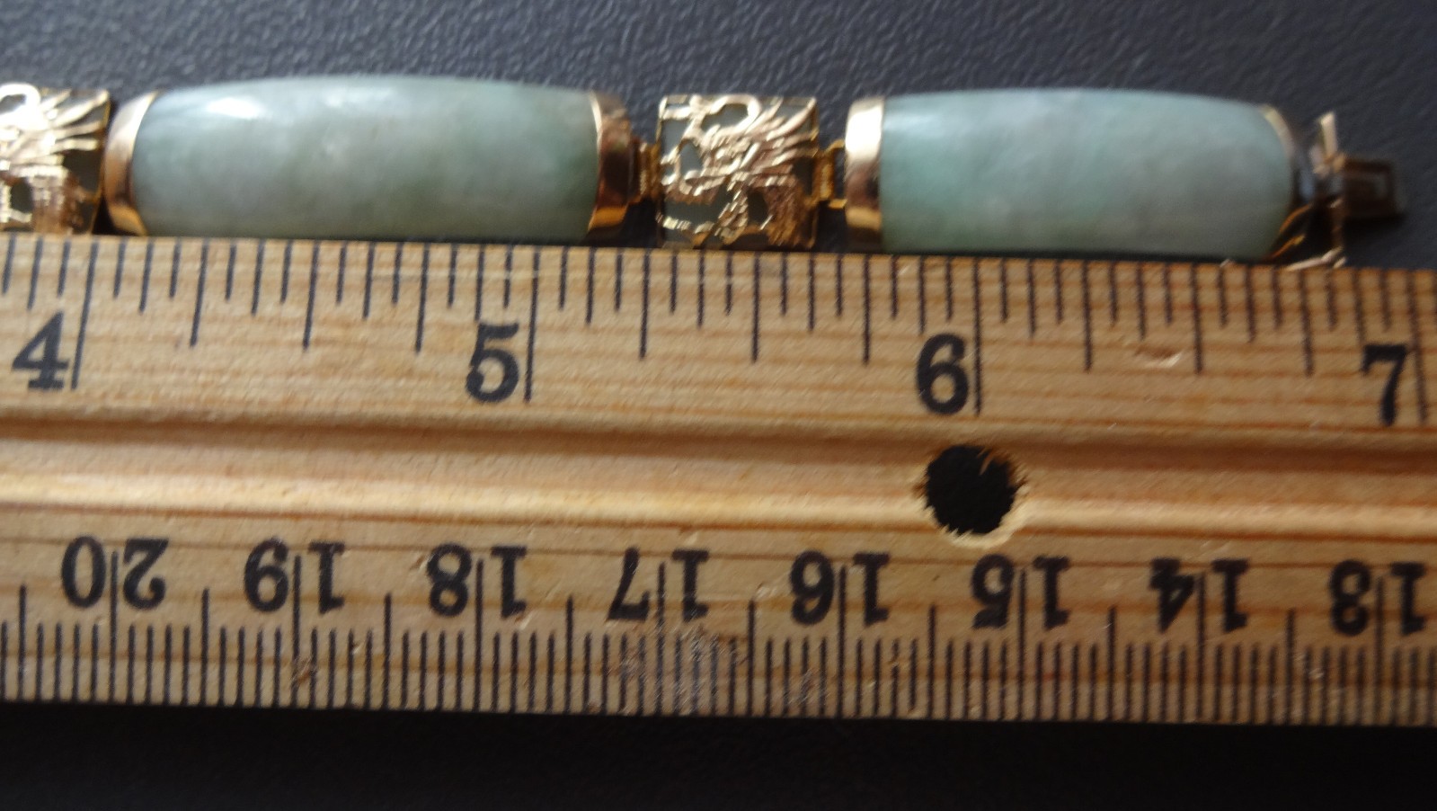 Vtg Chinese 14K Yellow Gold Jade Link Dragon Panels Bracelet Pale Green Celadon