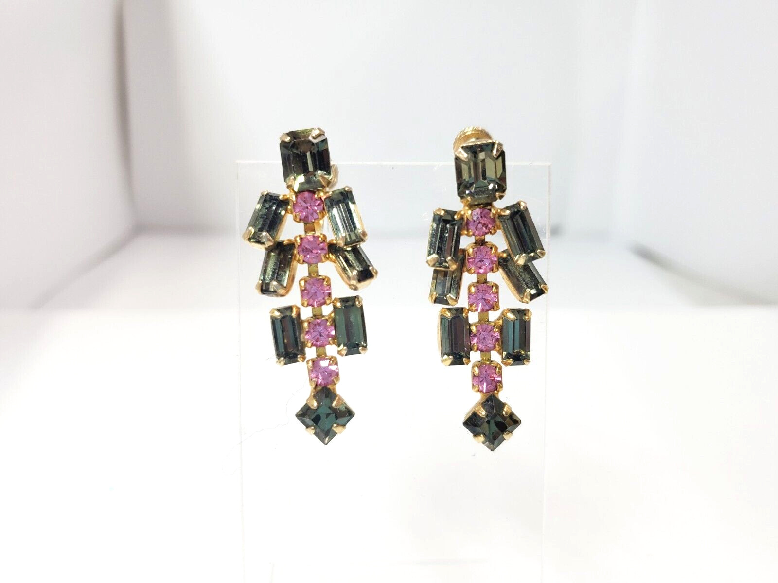 Set of 4 Vintage Gold Tone Clip-On & Screw-Back Earrings