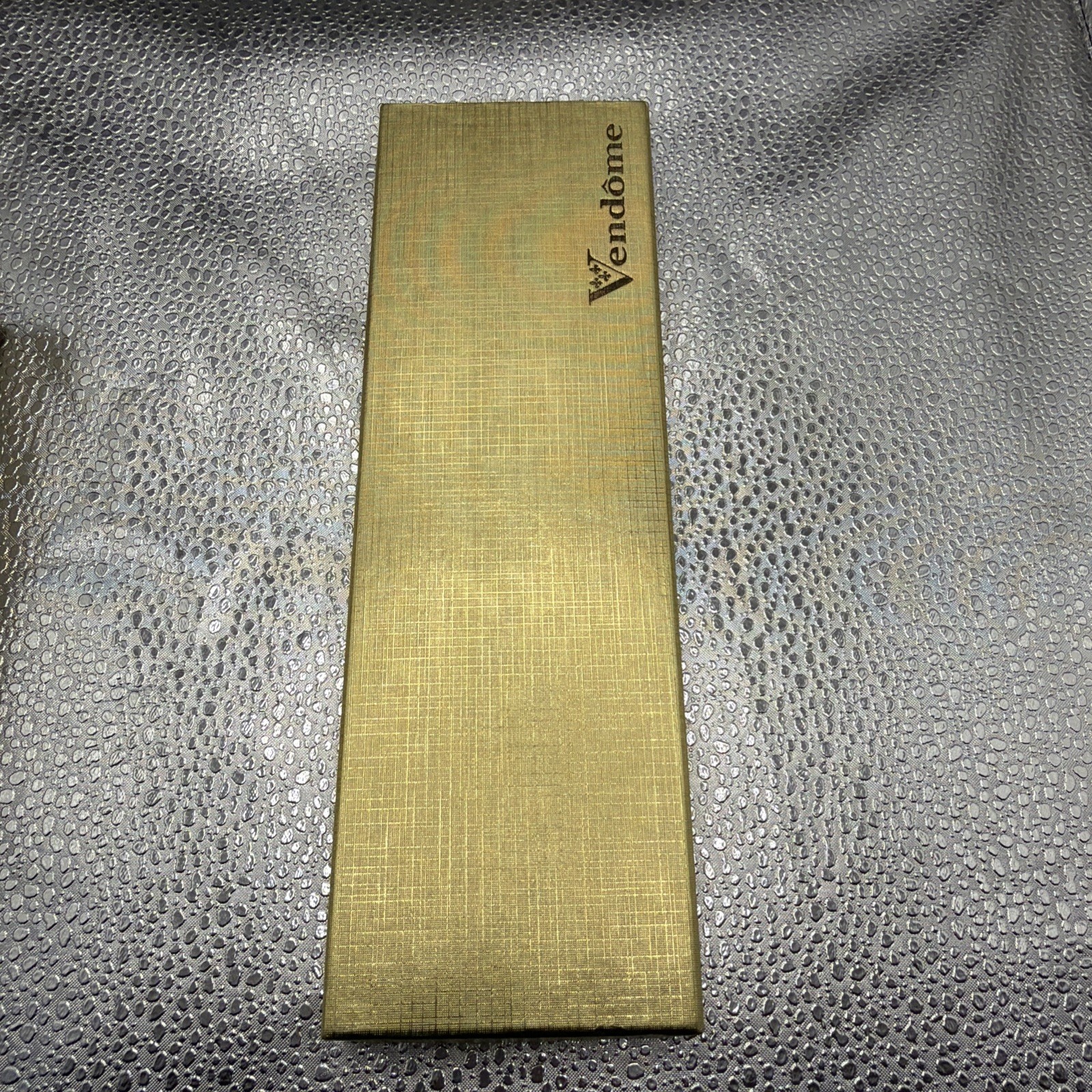 Vintage Women’s VENDOME Gold Tone 17 Jewel Mechanical Bracelet Watch, With Box