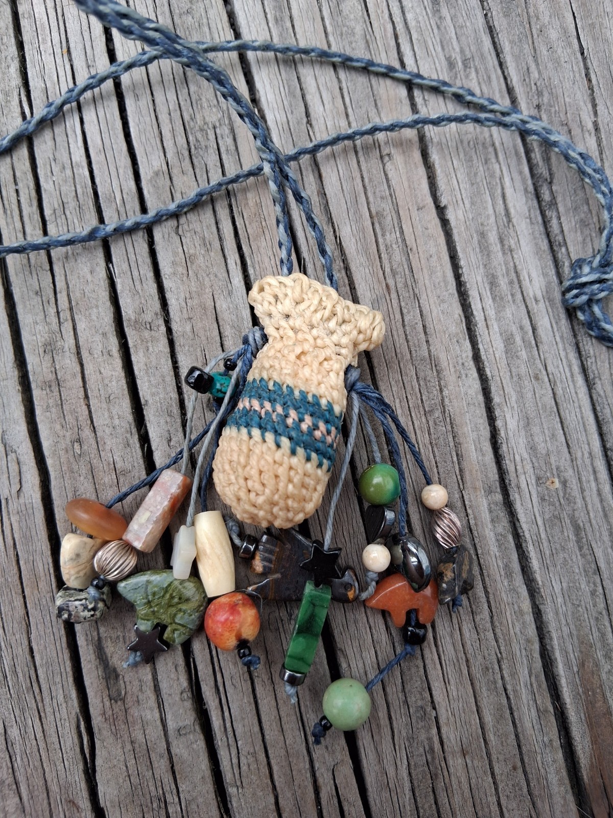 Vtg Fetish Necklace Beaded Pouch Animal Carvings Boho Natural Southwestern