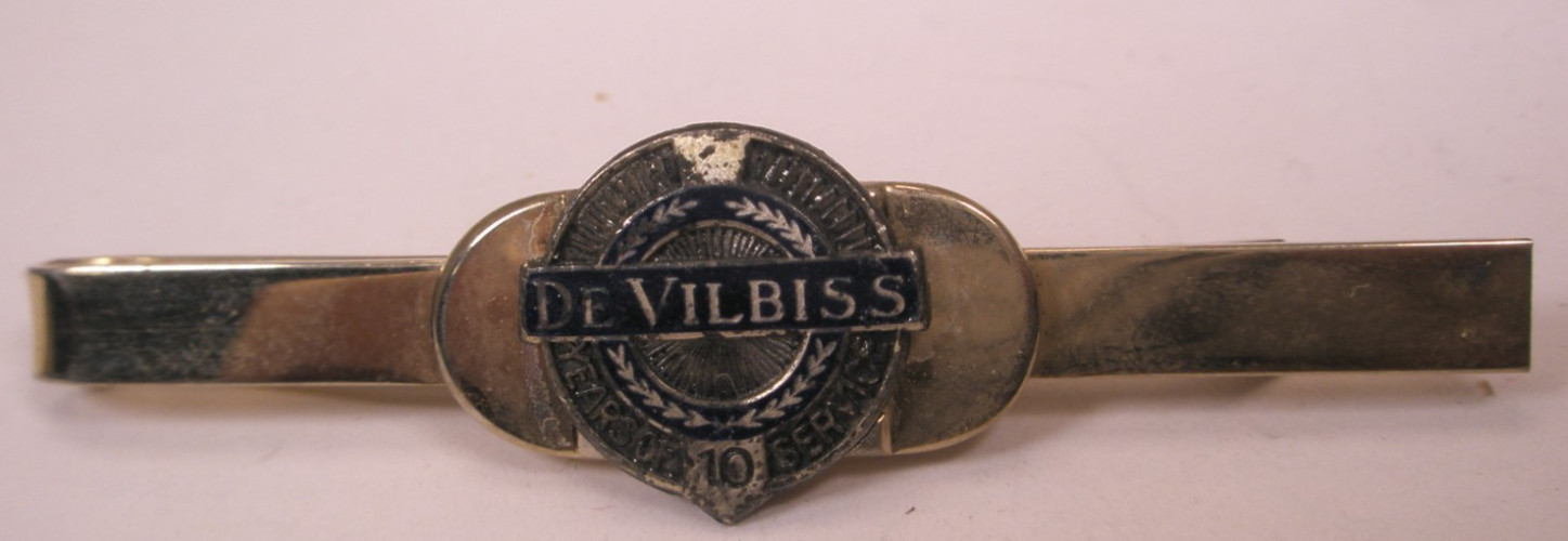 DeVillbiss 10 Years Employee Service Vintage Tie Bar Clip assets debt