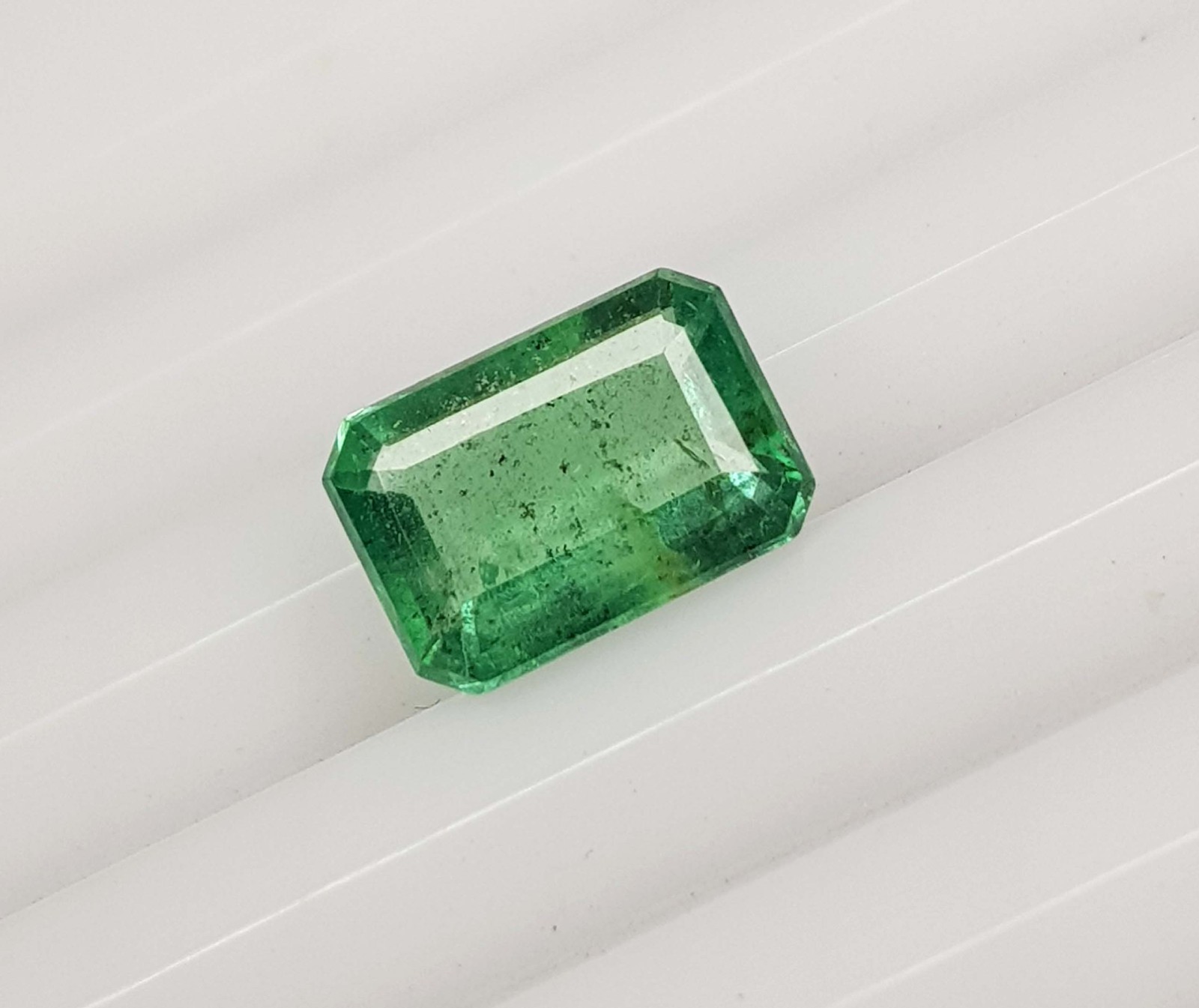 1.31 Ct Natural Emerald Colombian octagon Cut Untreated loose Gemstone