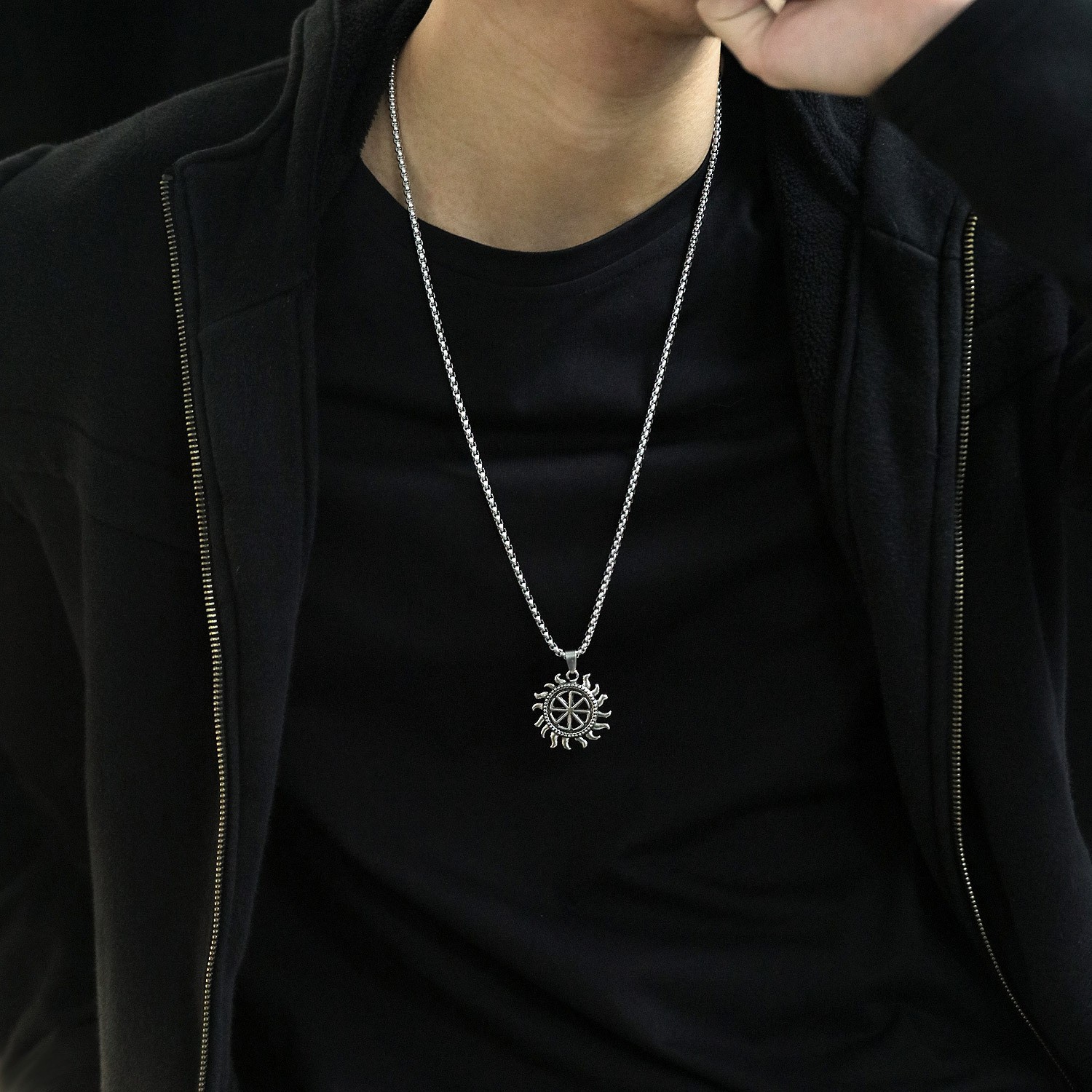 Hot Wheels Necklace Stainless Steel Pendant Jewelry Hollow Sun Pendant Hip Hop