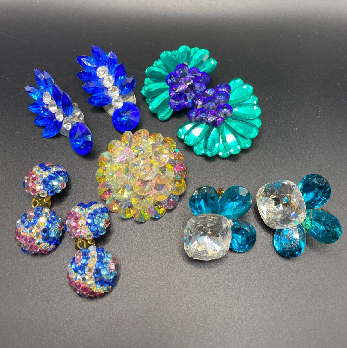 VTG Estate Sale *Nite Sparkles* rhinestone earrings, brooch lot of 5 pc