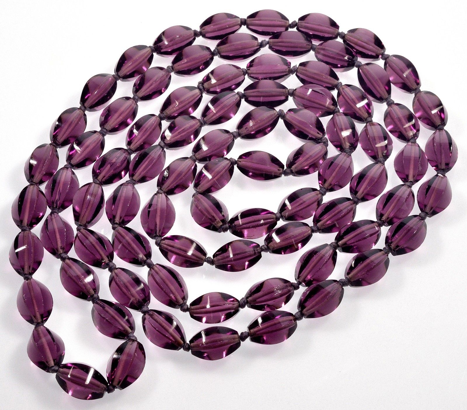 ART DECO CZECH GABLONZ AMETHYST GLASS BEAD NECKLACE 57″ C.1920