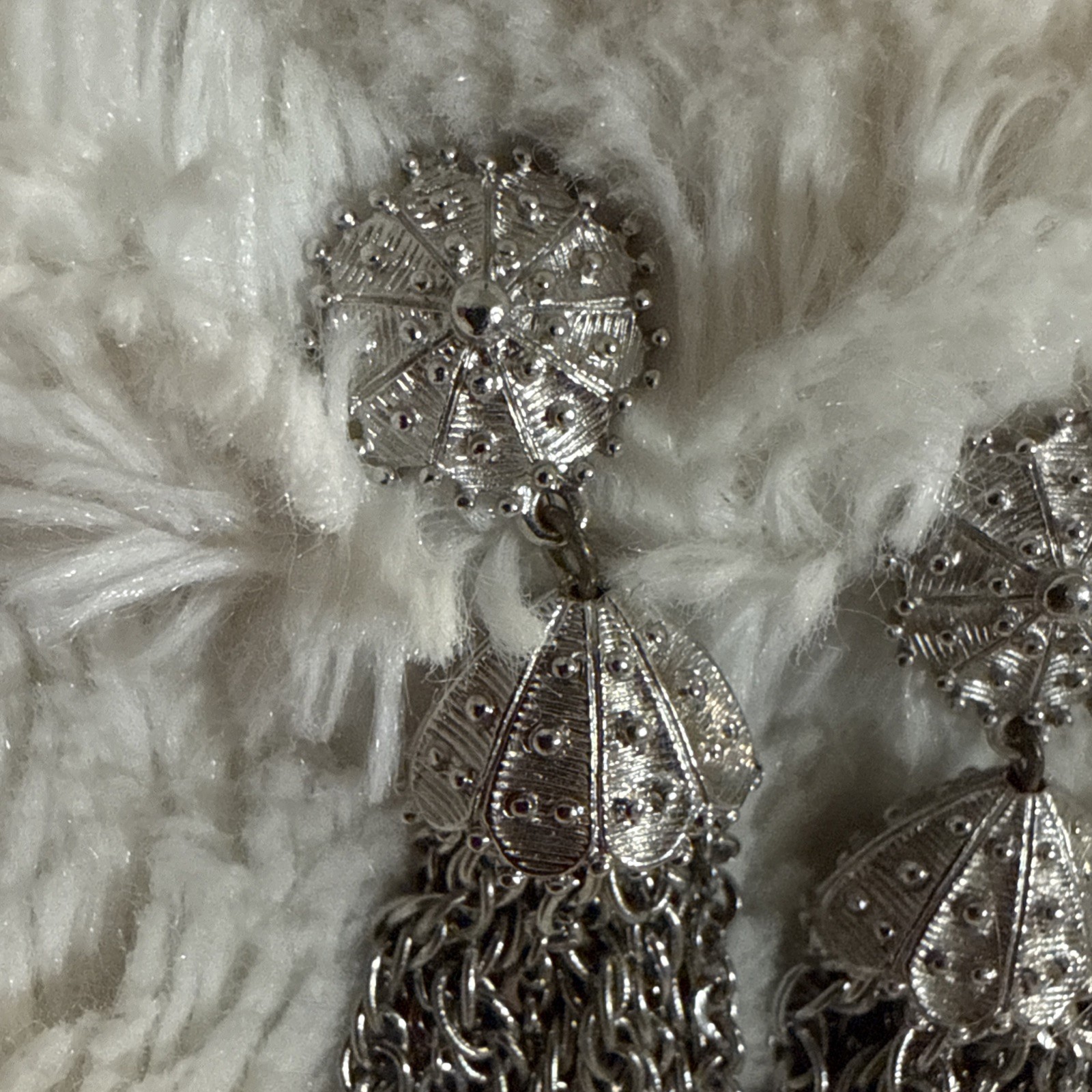 VTG Starburst MONET Silver TONE Dangly Chain Tassel Chandelier Clip On Earrings