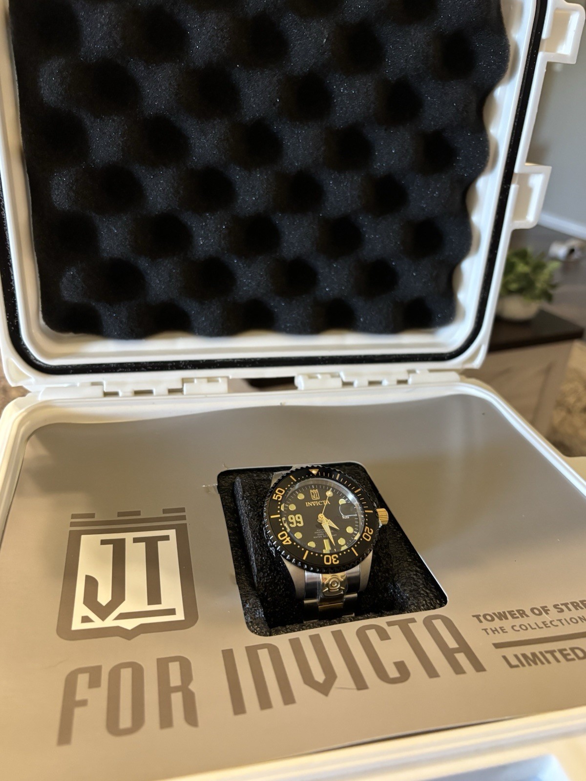 Invicta Jason Taylor Men’s Automatic Watch Black/Gold SS model 30212