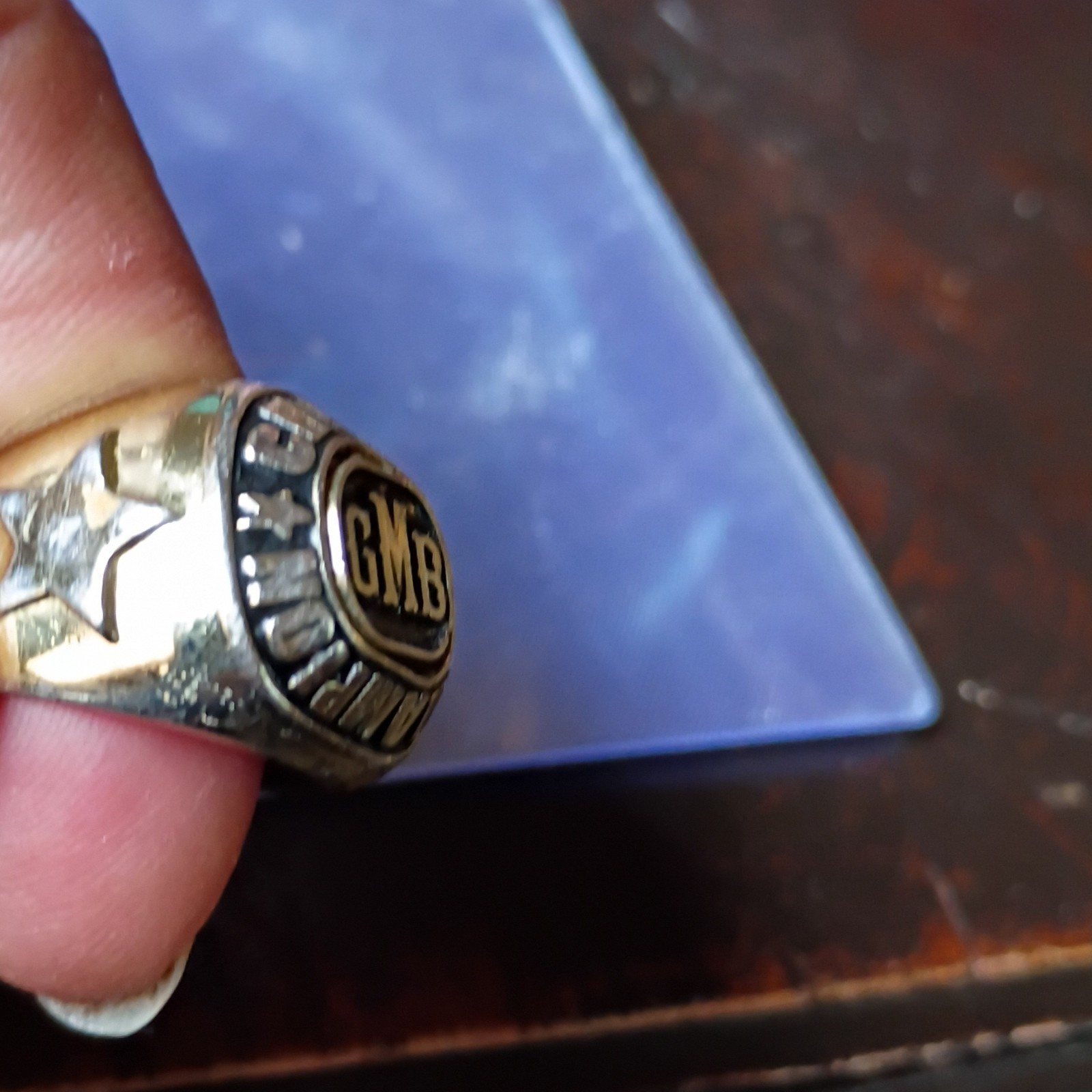 Men’s Championship Signet Ring Size 7 Gold Tone w/ Star Detail CHAMPION GMB